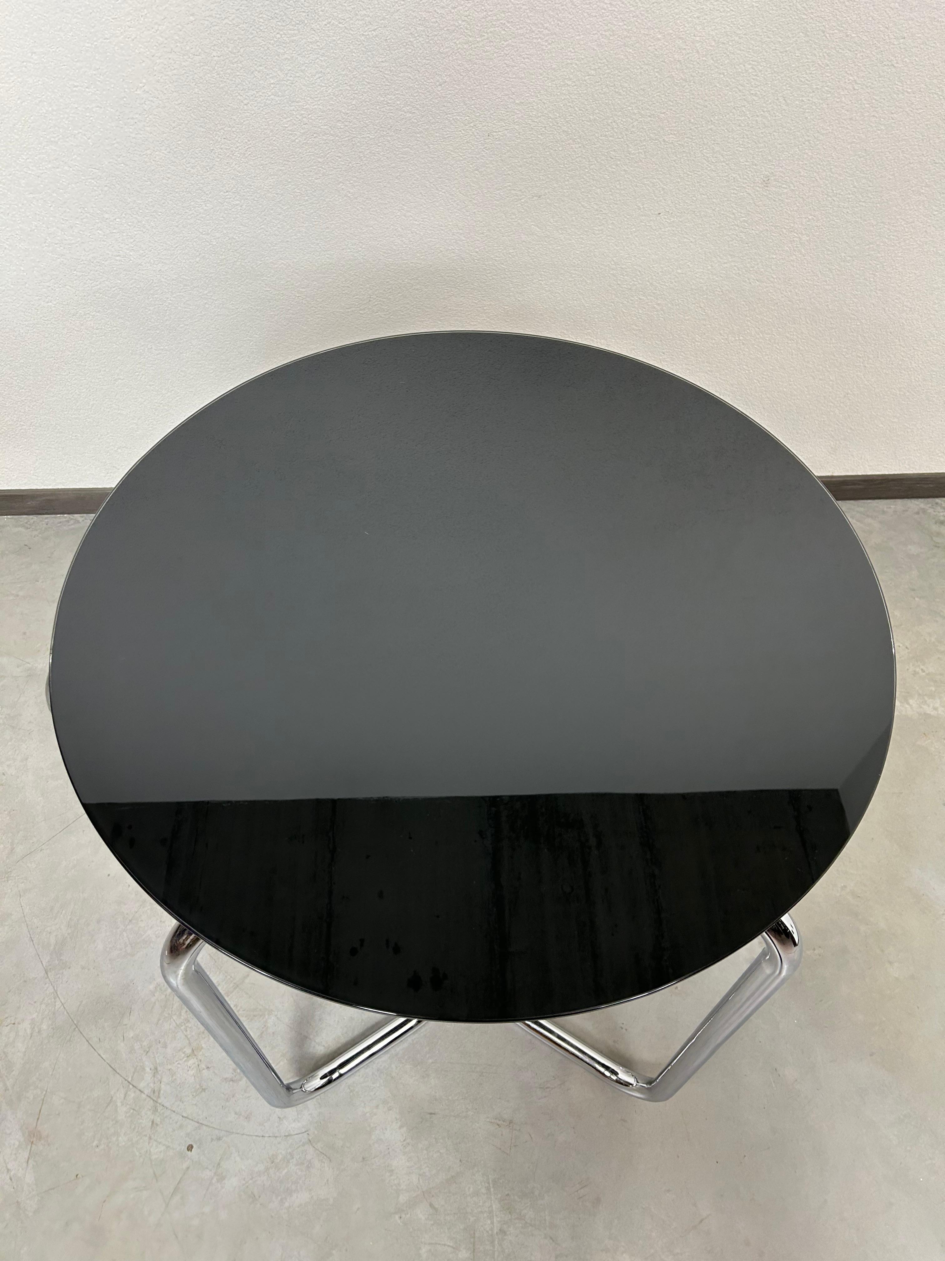 Opaline Glass Bauhaus tubular steel coffee table For Sale