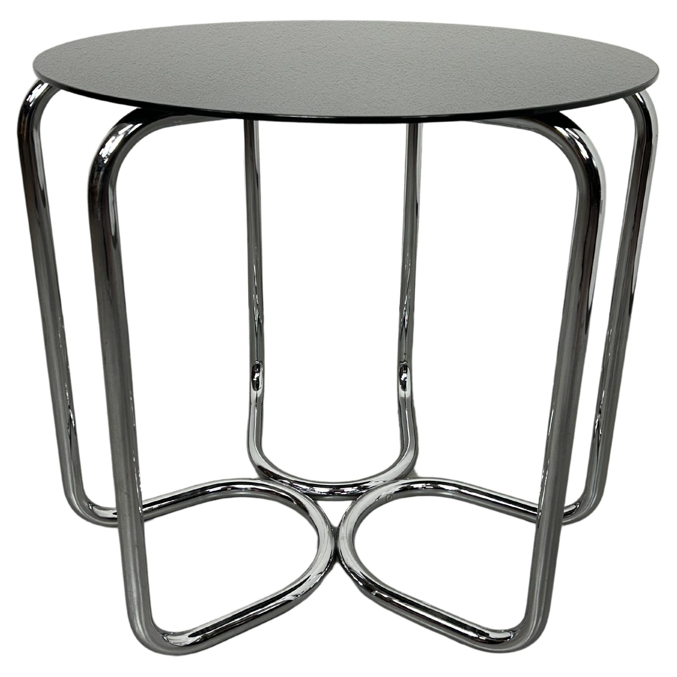Bauhaus tubular steel coffee table For Sale