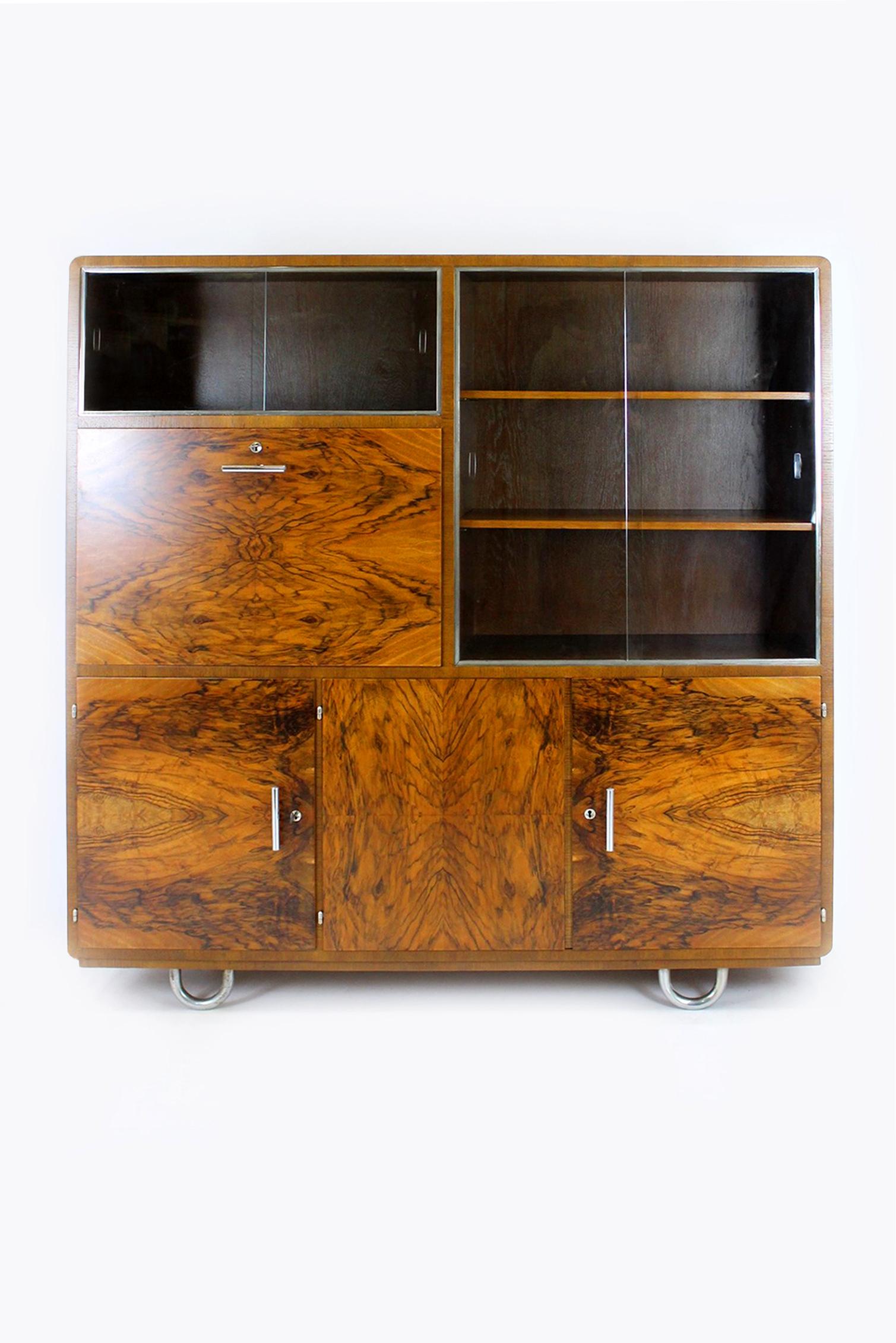Bauhaus Tubular Steel Cupboard Cabinet with Secretary Desk by R. Slezak, 1930s For Sale 7