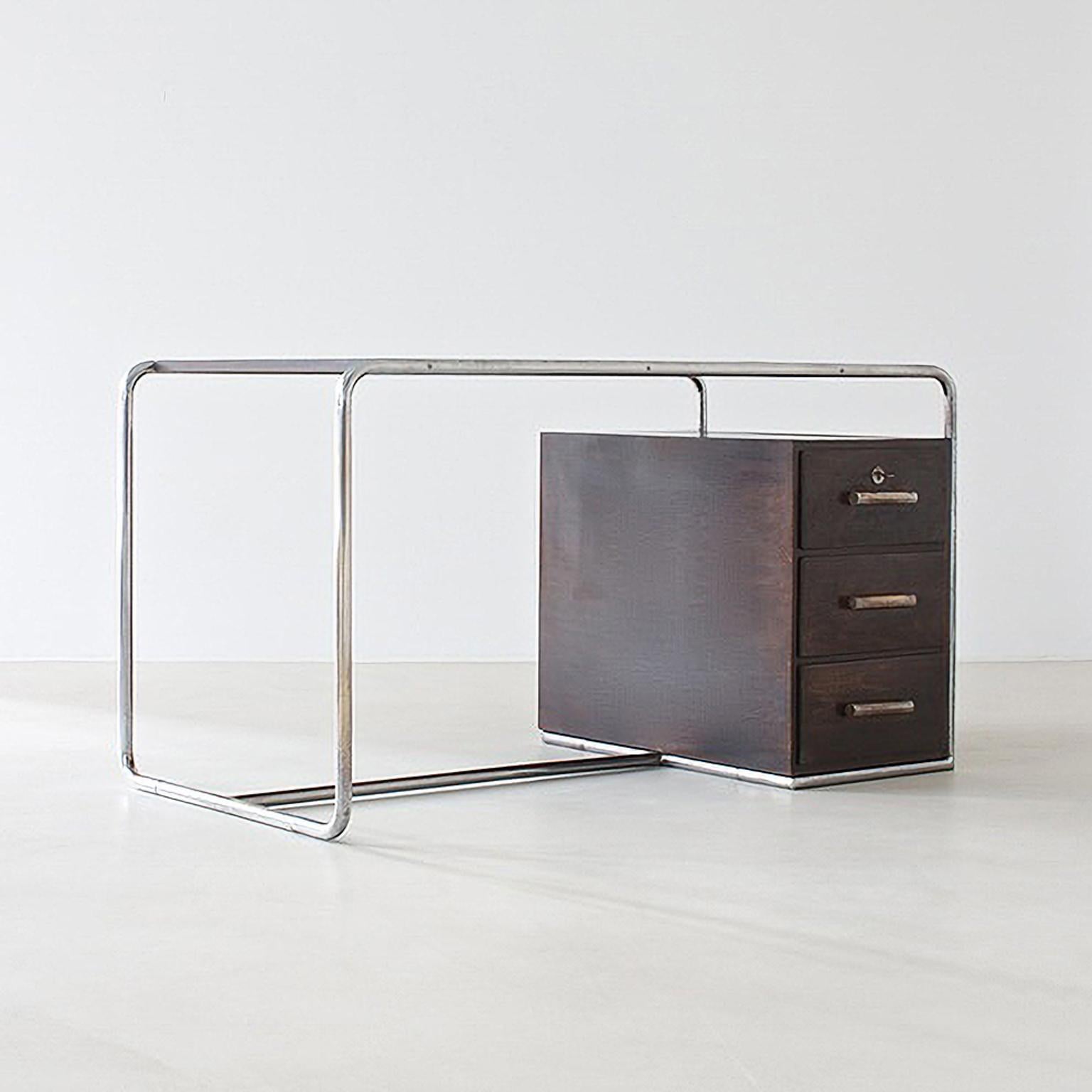 Bauhaus Tubular Steel Desk by Bruno Weil for Thonet, Stained Wood, Germany, 1930 In Fair Condition For Sale In Berlin, DE