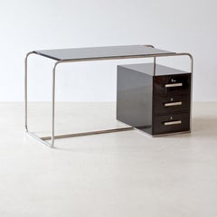 Bauhaus-Schreibtisch aus Stahlrohr, verchromtes Metall, gebeiztes Holz, Deutschland, um 1930