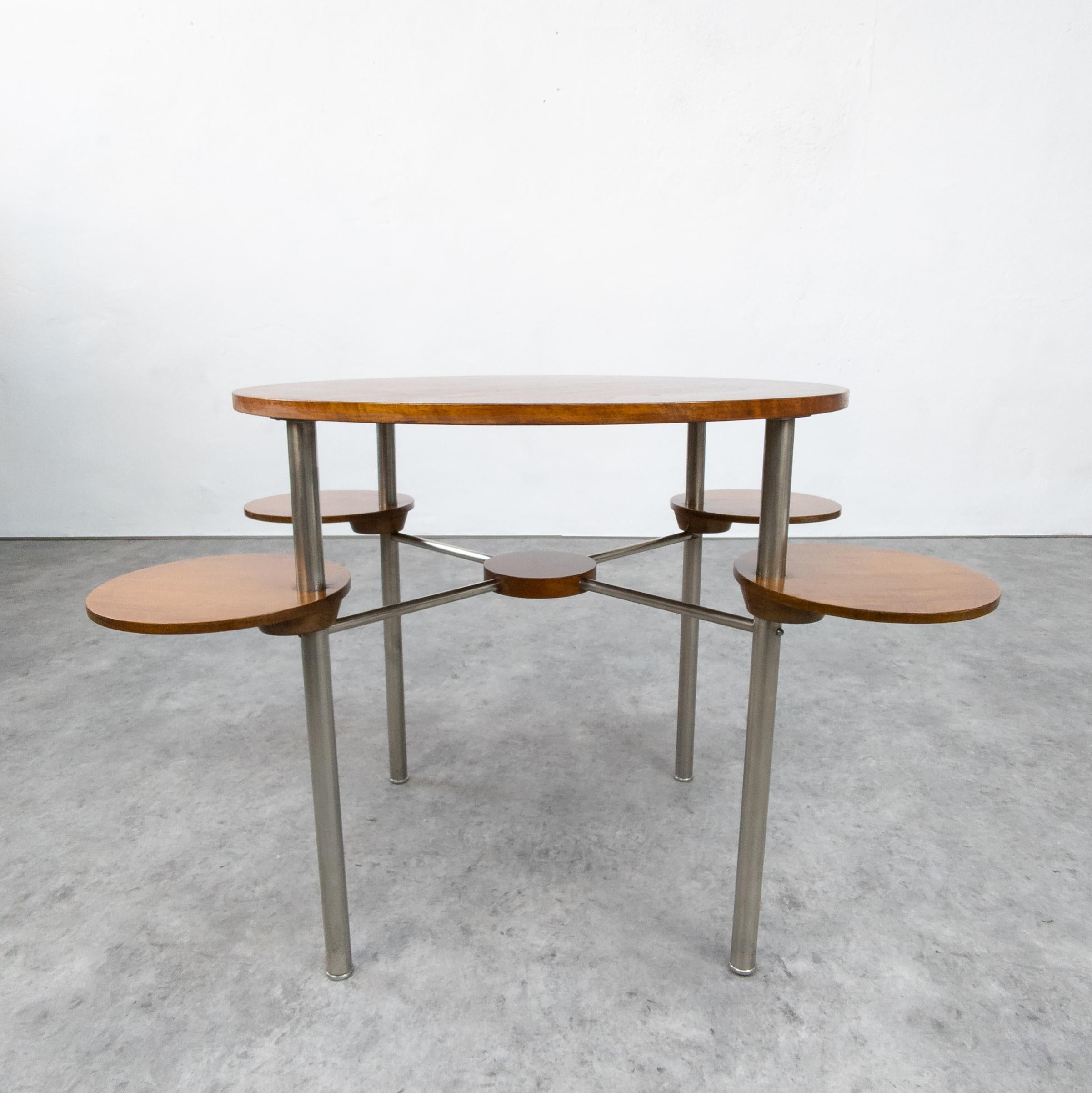 Designed by famous Czech architect Jindřich Halabala for UP Závody Brno, Czechoslovakia in 1930's. Games or side table in an excellent original condition with beautiful patina. Expertly polished. Oak veneered wood and nickel plated tubular steel.