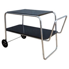 Carro de servir de acero tubular Bauhaus, por Robert Slezák, años 30