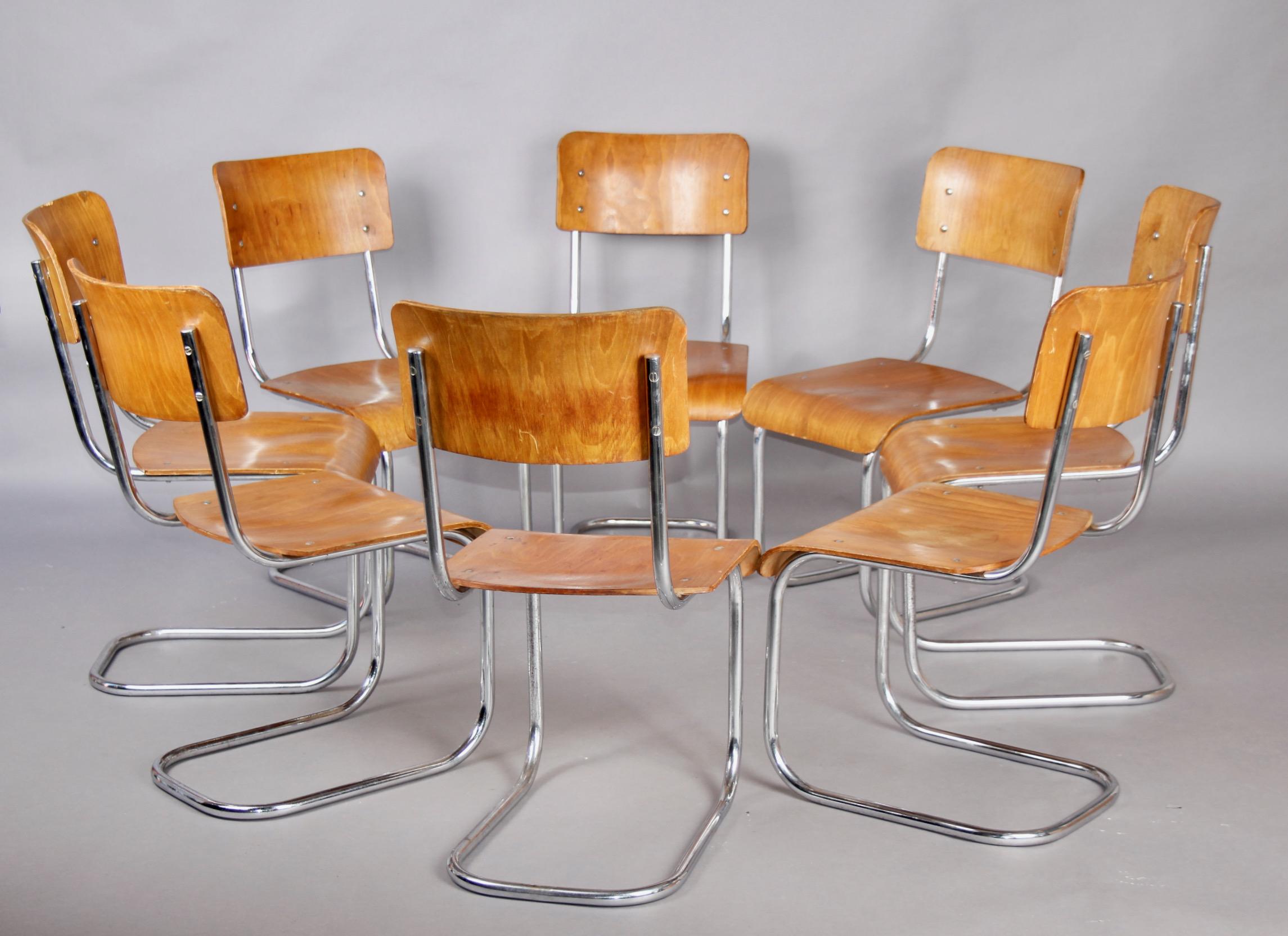 Européen Ensemble de 8 chaises Bauhaus en acier tubulaire en vente