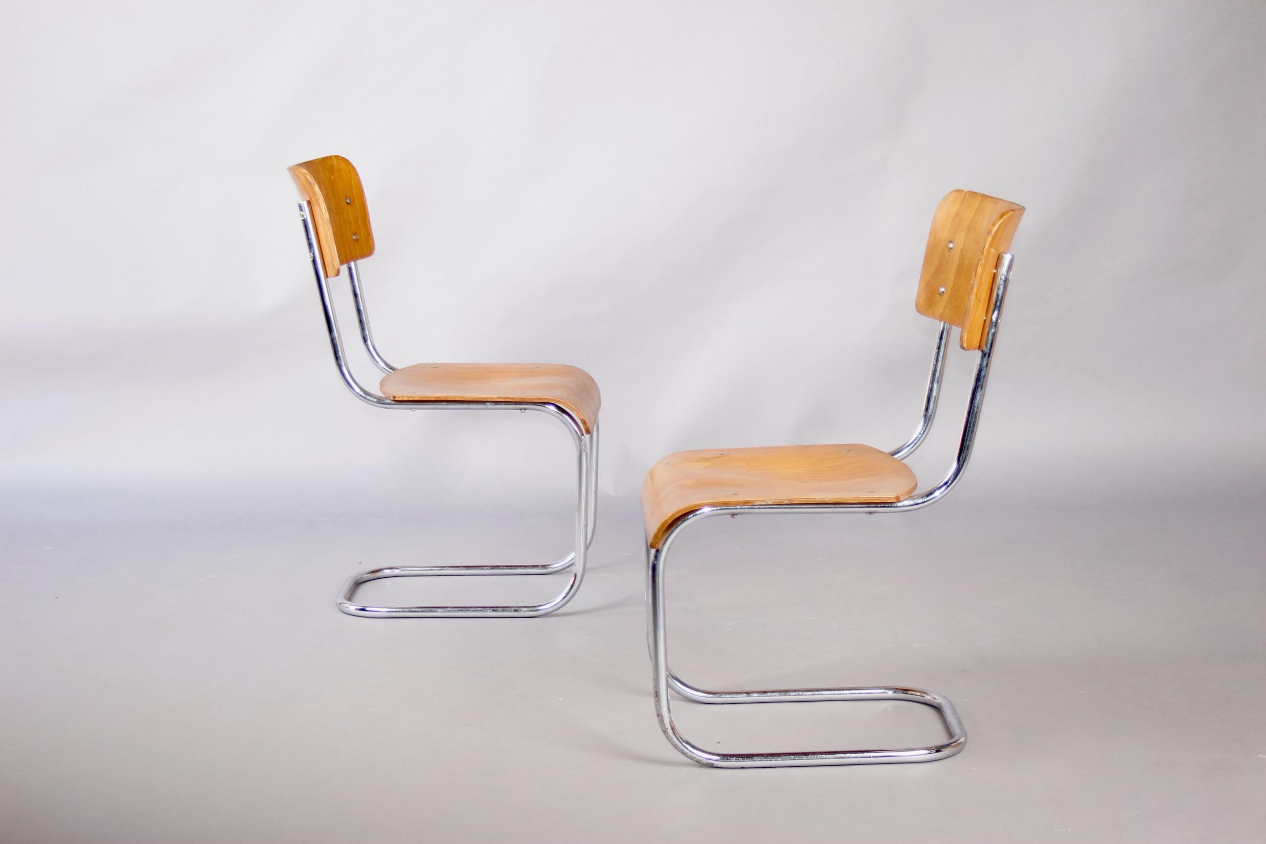 Ensemble de 8 chaises Bauhaus en acier tubulaire en vente 3