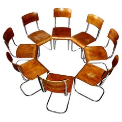 Ensemble de 8 chaises Bauhaus en acier tubulaire