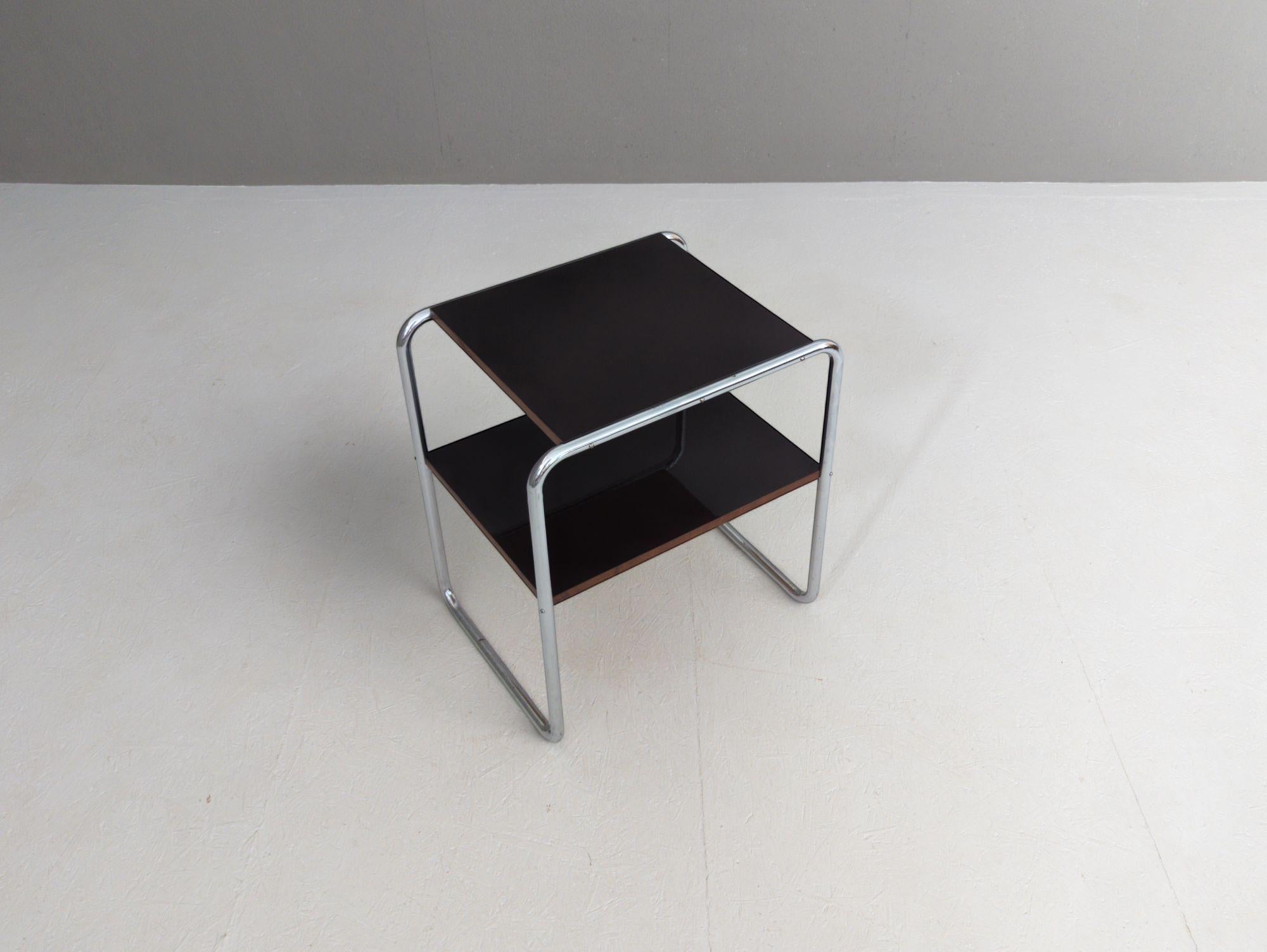 Milieu du XXe siècle Bauhaus Tubular Steel Side Table B 12 by Marcel Breuer, 1930s en vente