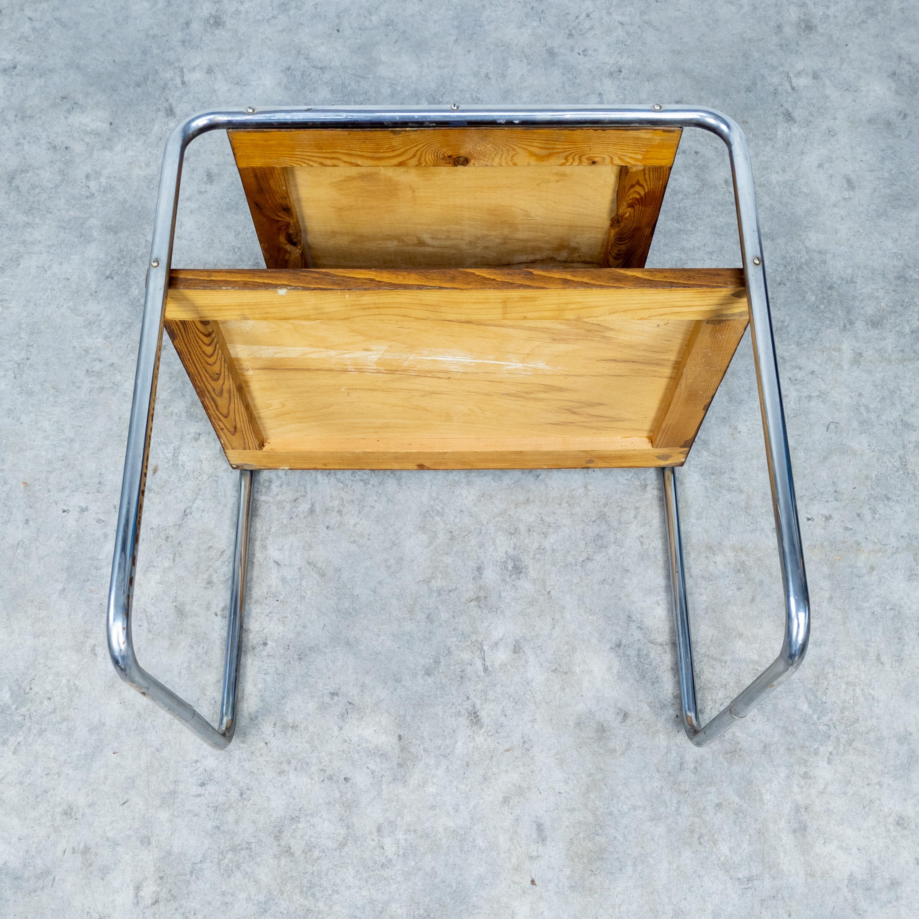 Bauhaus tubular steel side table Thonet B 12 by Marcel Breuer  For Sale 7