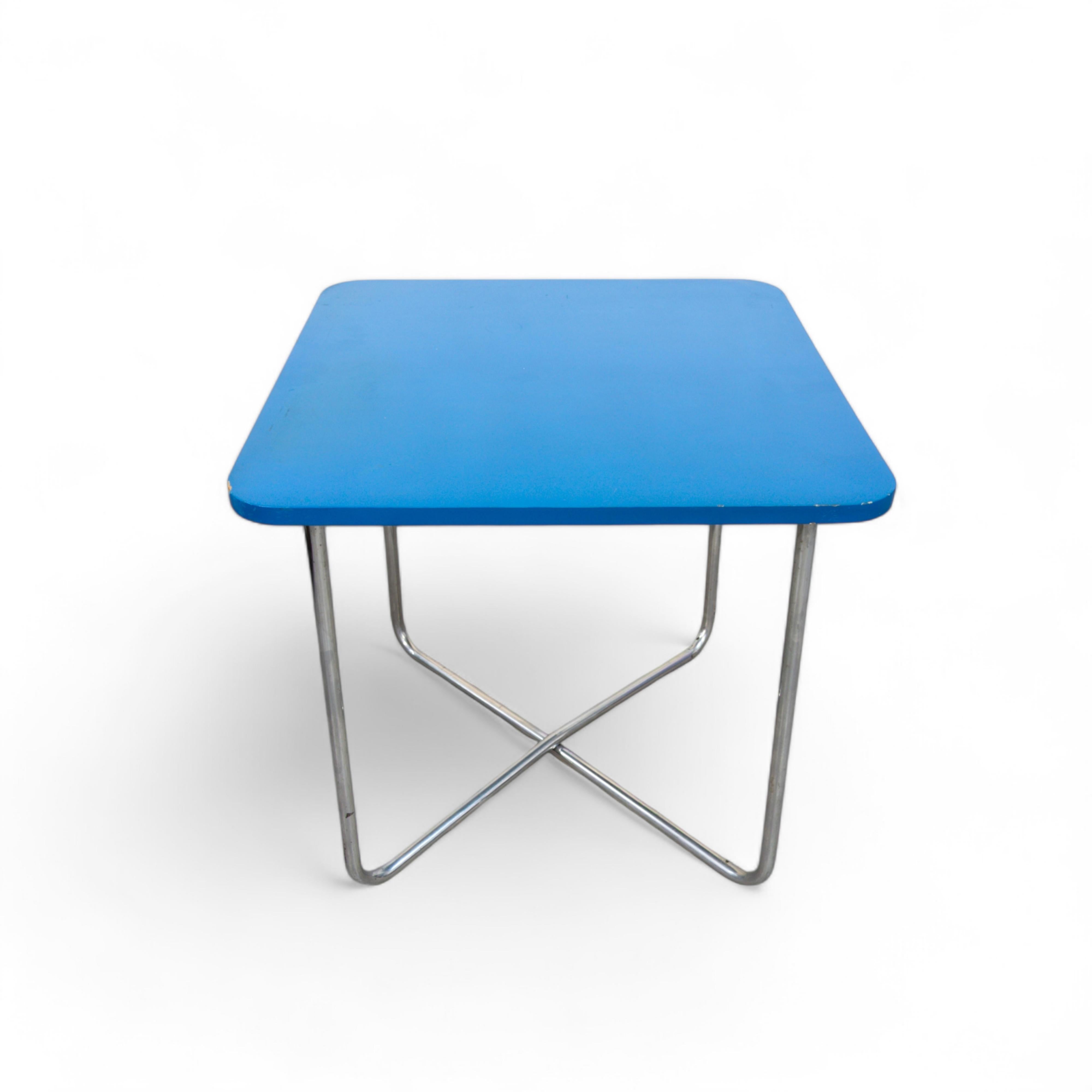 Bauhaus-Tisch aus Stahlrohr von Petr Vichr, 1930er Jahre (Mitte des 20. Jahrhunderts)