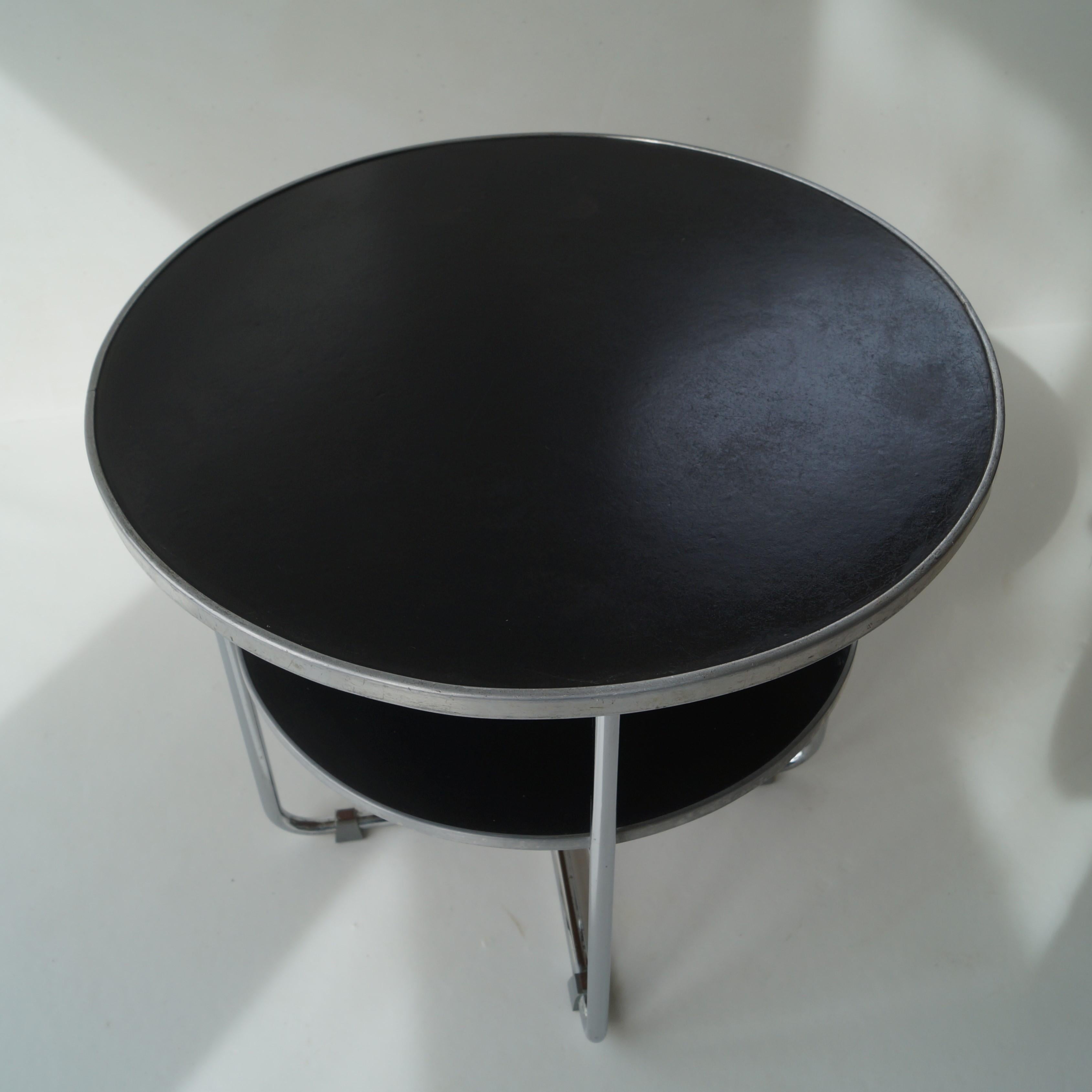 Mid-20th Century Bauhaus two tiered coffee table model 503, W.H.Gispen, 1930s For Sale