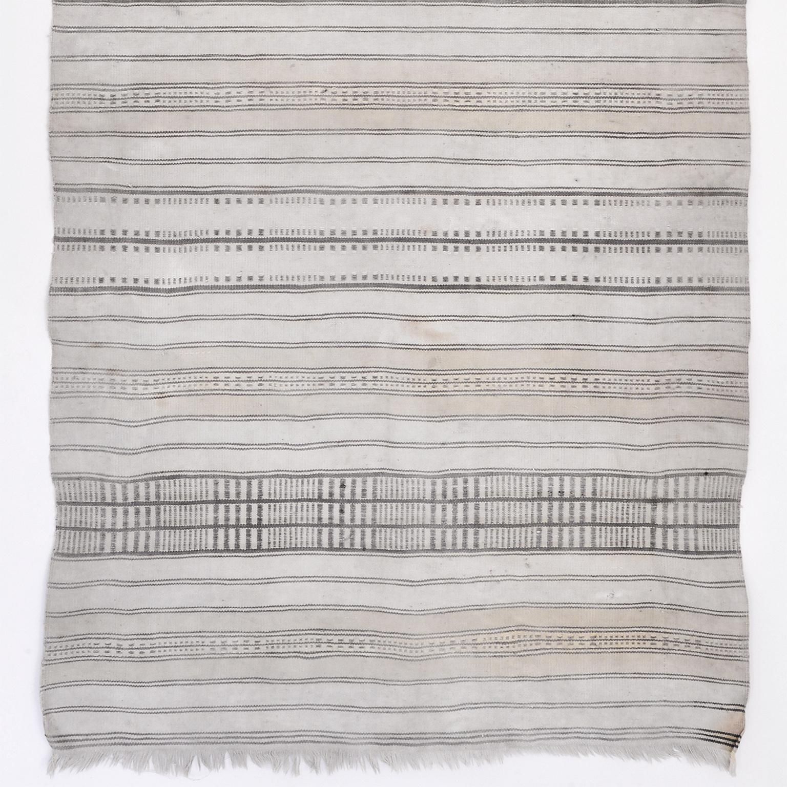 Tappeto da parete in cotone Bauhaus, tessuto a mano a onde piatte, Laboratorio di tessitura Bauhaus, 1925 circa In condizioni discrete in vendita a Berlin, DE