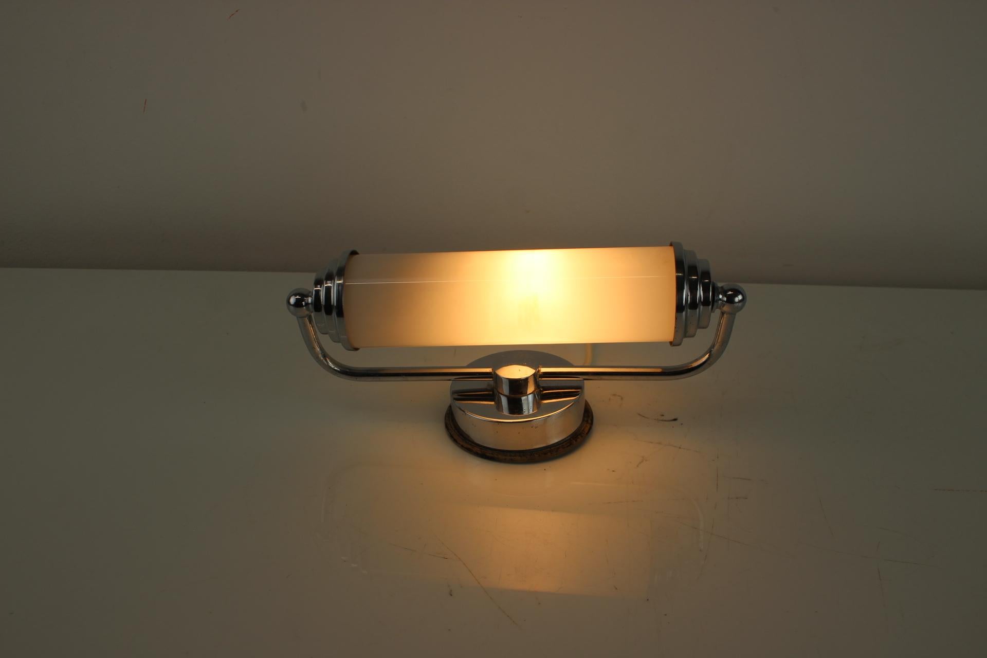 Mid-20th Century Bauhaus Wall Lamp, 1930s For Sale