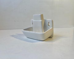 Bauhaus, Wall Mounted White Porcelain Ashtray from Aluminia, 1930s
