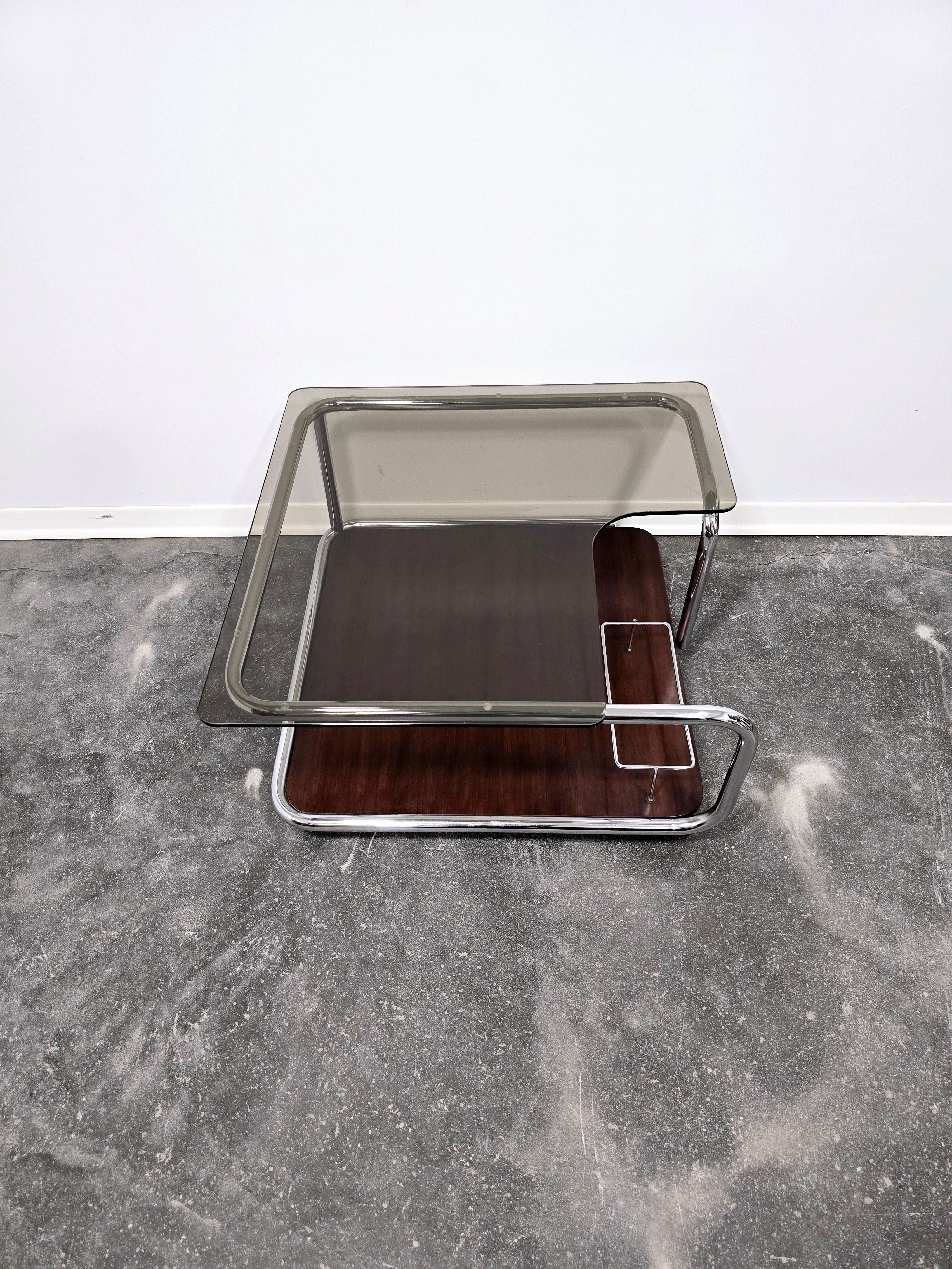 Table basse en noyer BAUHAUS 1970 en vente 6