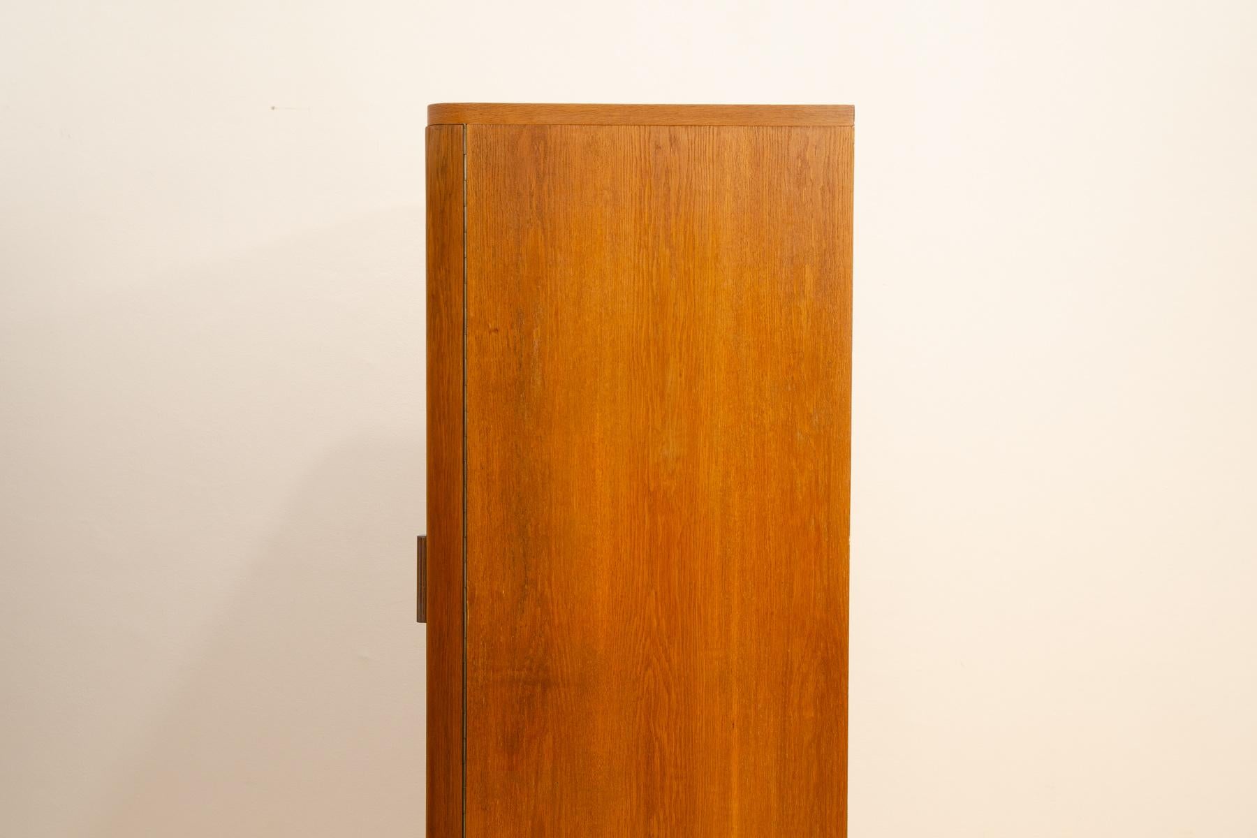 Bauhaus-Kleiderschrank von Vichr & spol, 1930er Jahre, Bohemia 8