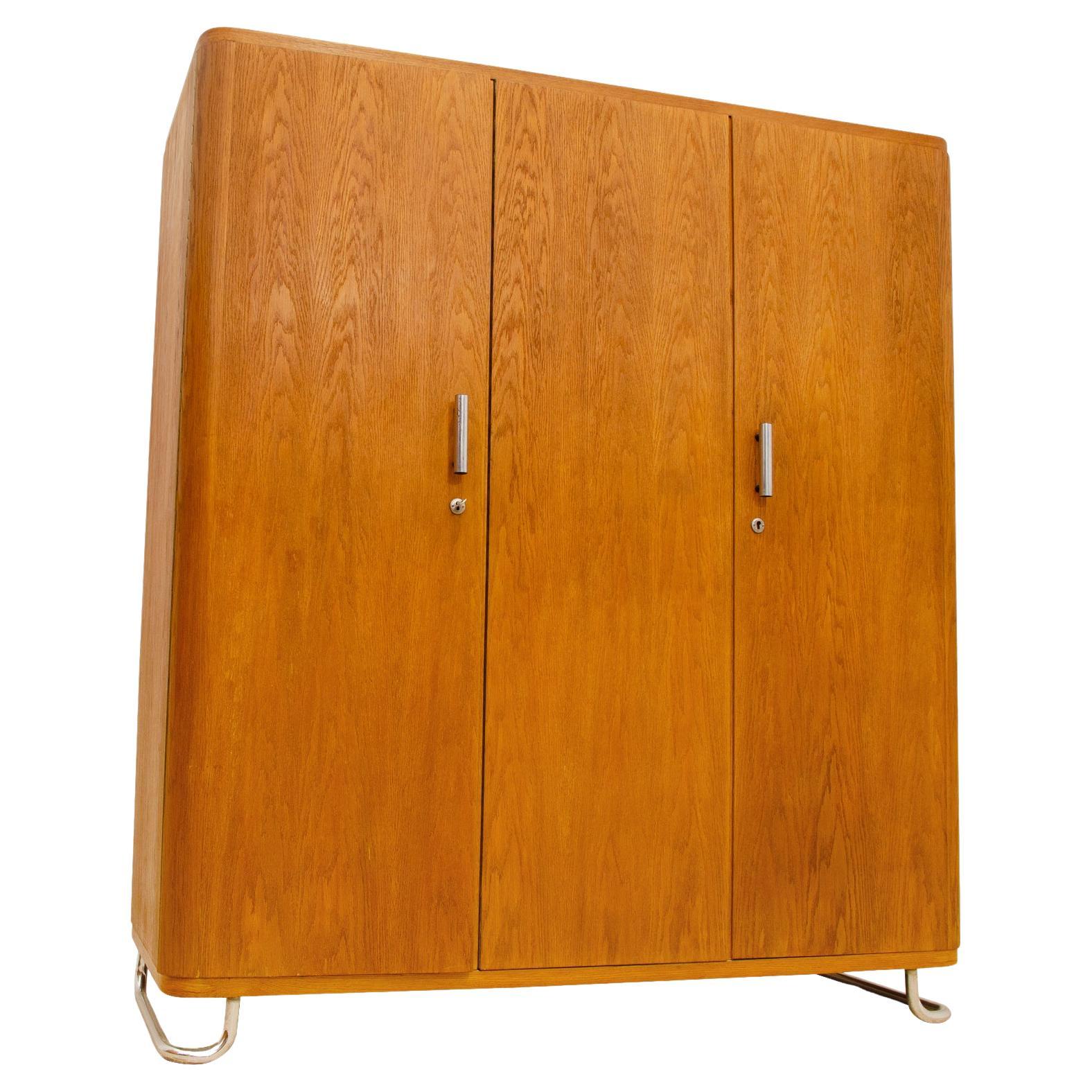 Bauhaus-Kleiderschrank von Vichr & spol, 1930er Jahre, Bohemia