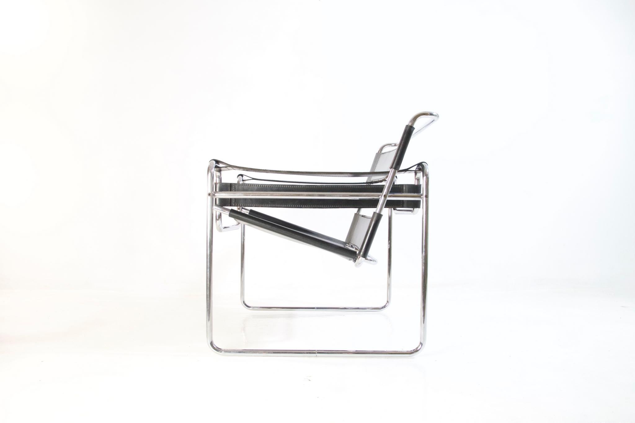 Bauhaus Wassily Chair by Marcel Breuer for Knoll International 1