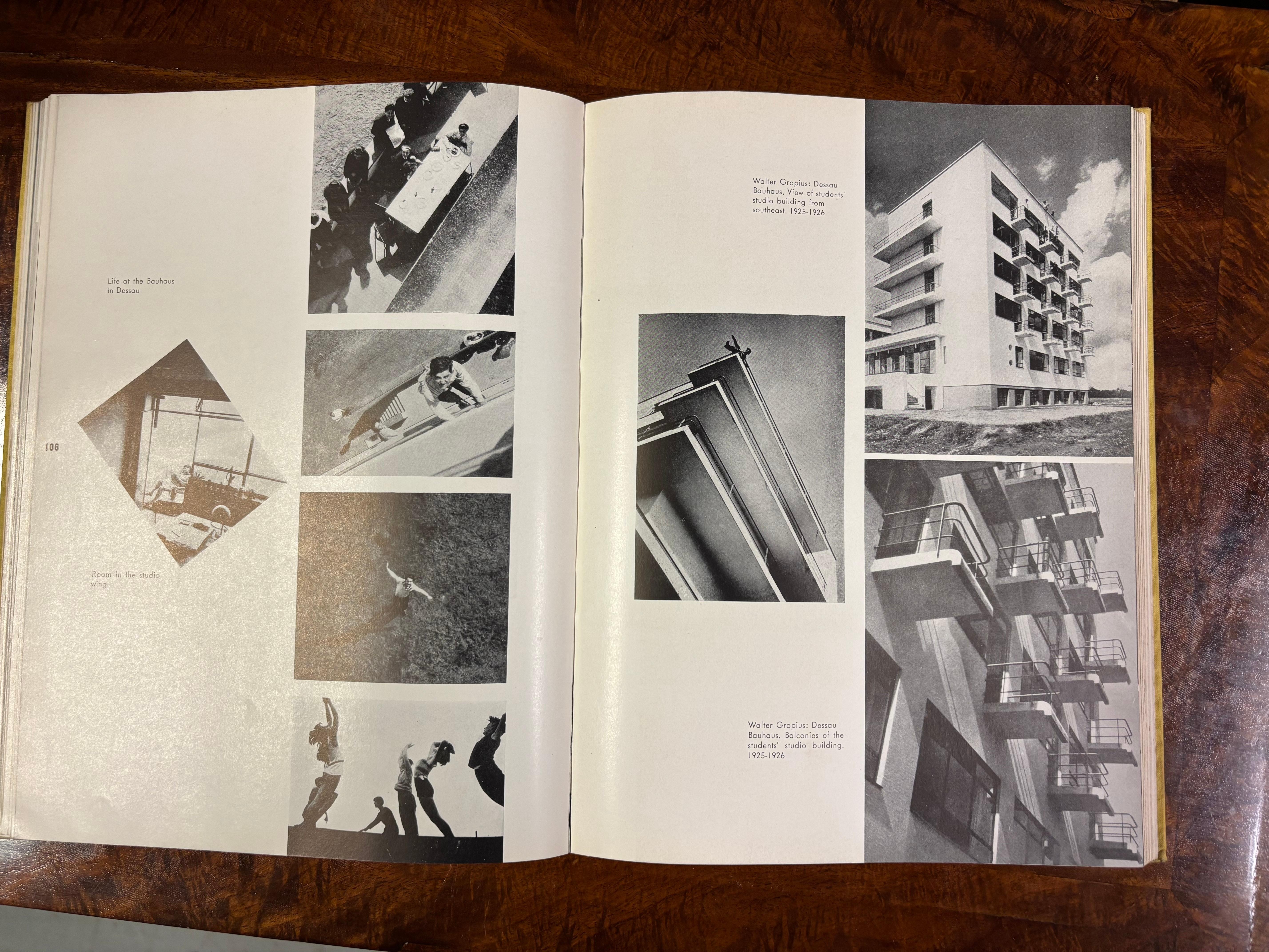 Bauhaus, Weimar 1919-25 Dessau 1925-28, Museo de Arte Moderno, 1938 Primera edición en venta 13