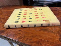 Bauhaus, Weimar 1919-25 Dessau 1925-28, Museum of Modern Art, 1938 First Edition