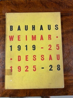 Bauhaus, Weimar 1919-25 Dessau 1925-28, Museo de Arte Moderno, 1938 Primera edición