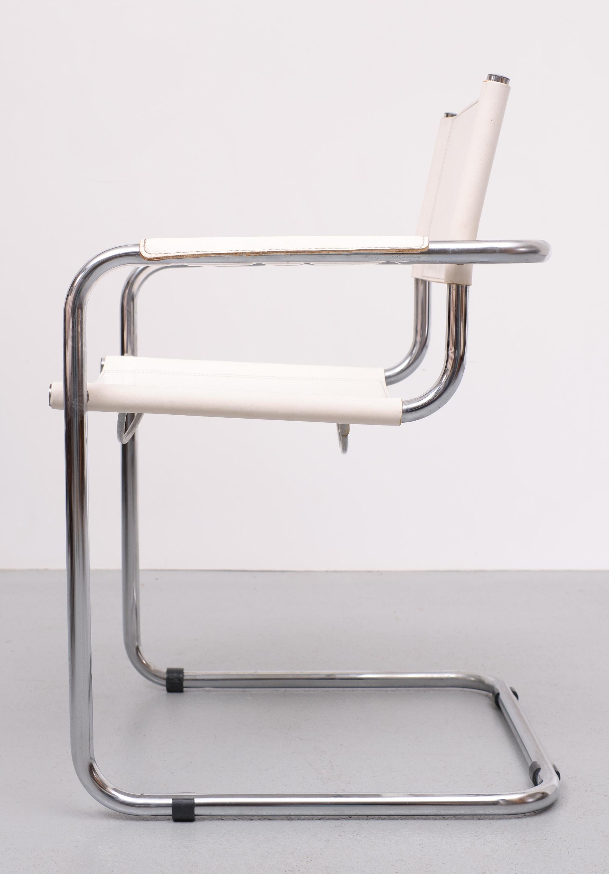 Late 20th Century Bauhaus White Leather Arm Chair Mattheo Grassi 1970s Italy