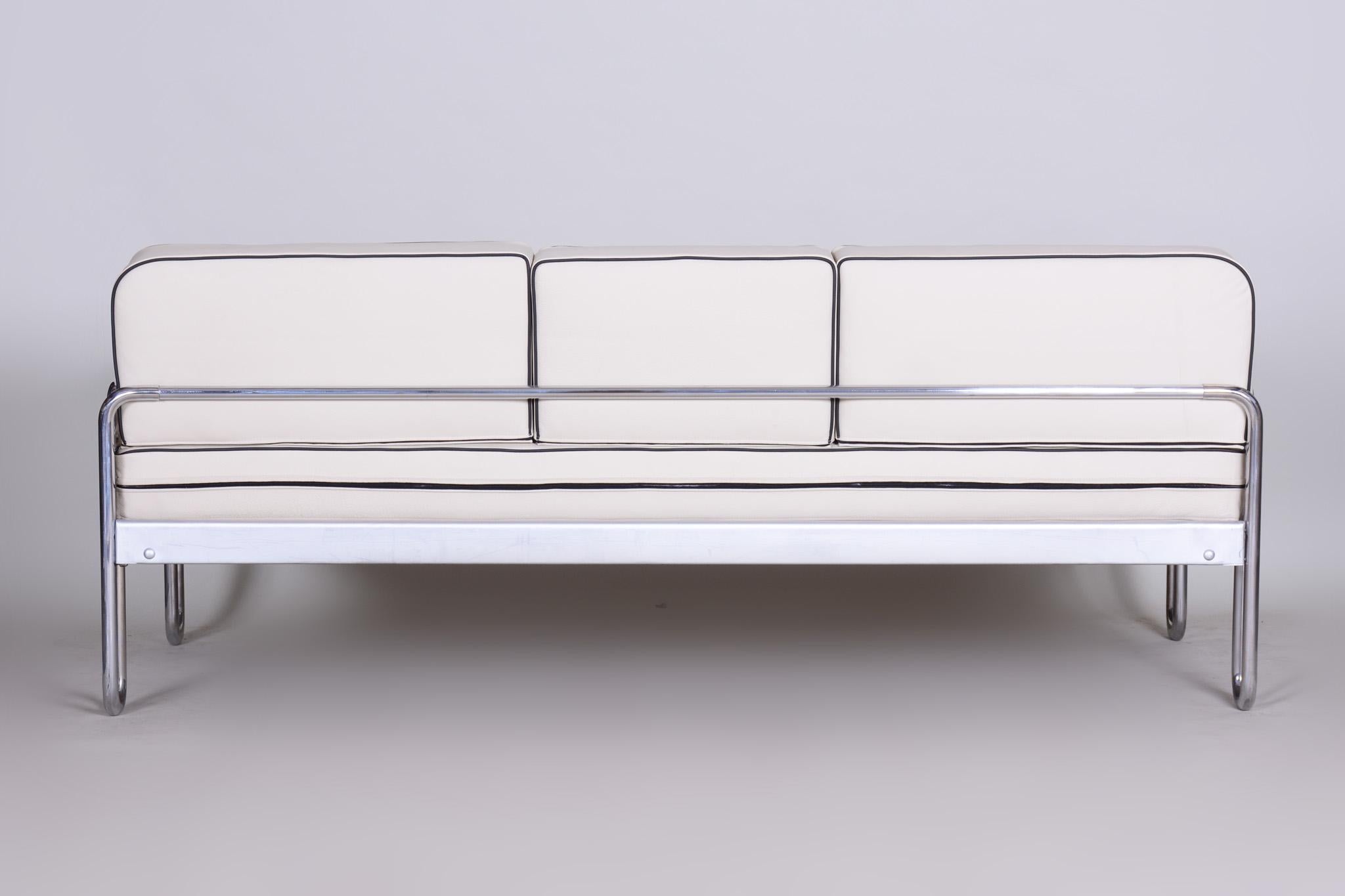 20th Century Bauhaus White Tubular Chrome Sofa by Robert Slezák, Design by Thonet, 1930s