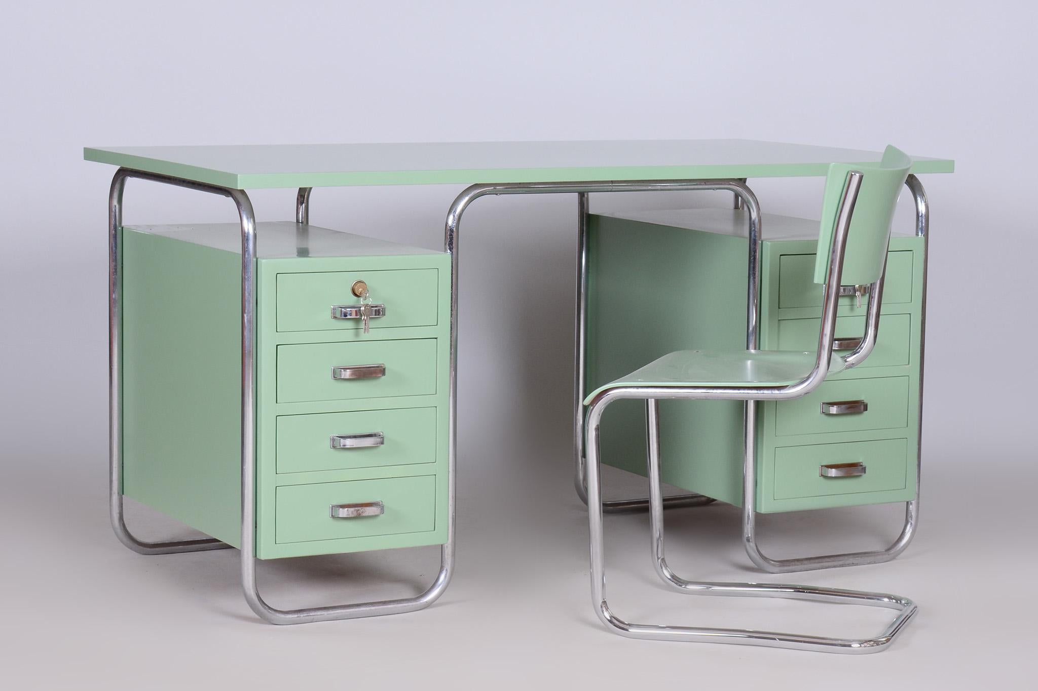 Schreibtisch und Stuhl im Bauhaus-Stil, Thonet, verchromter Stahl, Tschechien, 1930er Jahre im Angebot 7