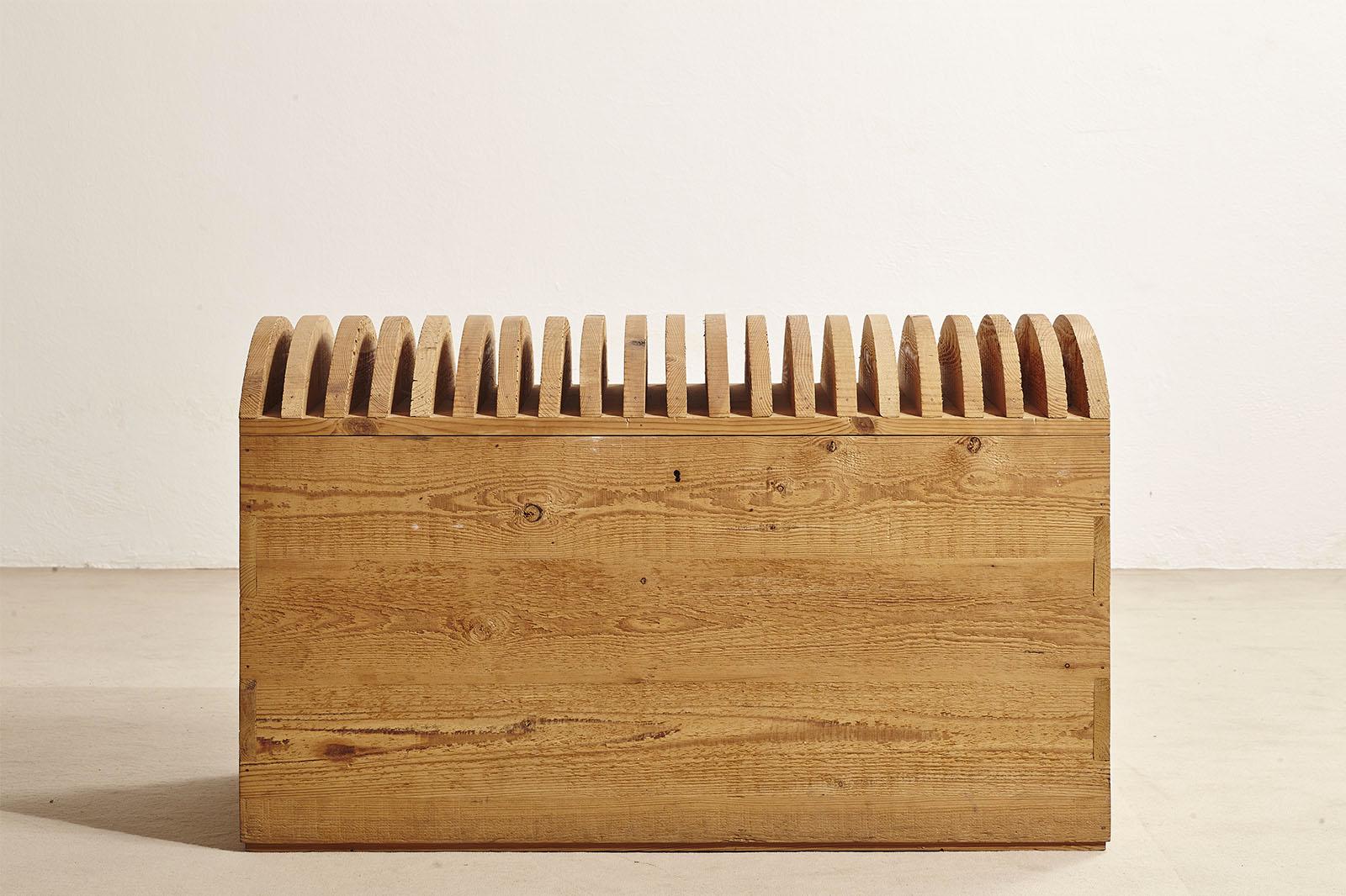 Baule Asso di Fiori Annabella de Mario Ceroli para Poltronova en venta 4