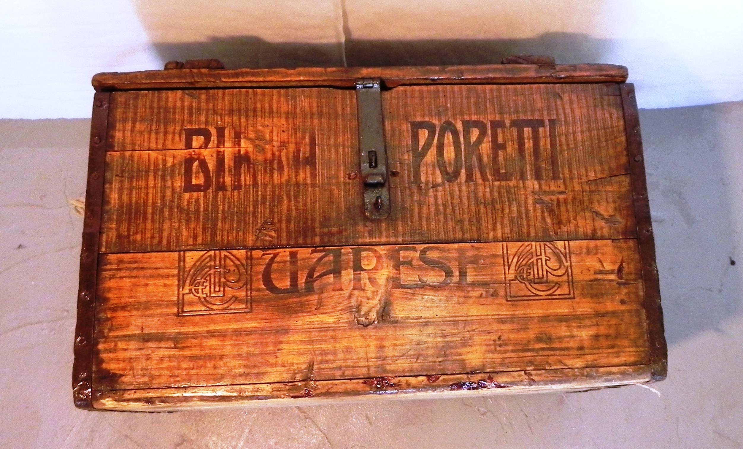 baúl de cerveza Poretti, 1912 en venta 2