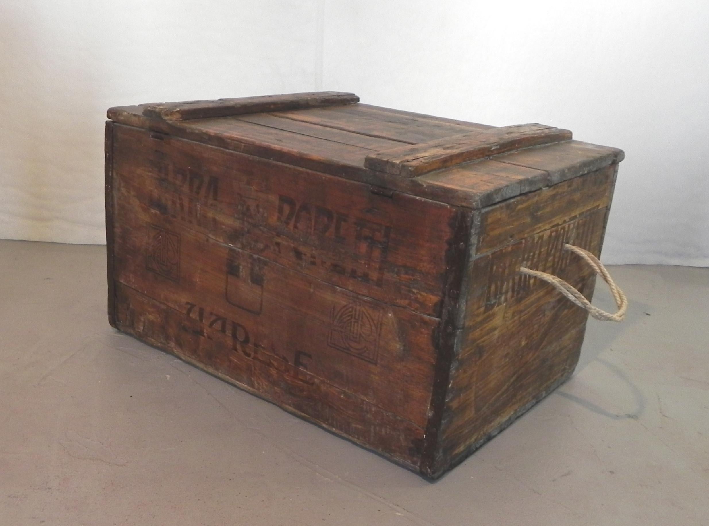 baúl de cerveza Poretti, 1912 en venta 1
