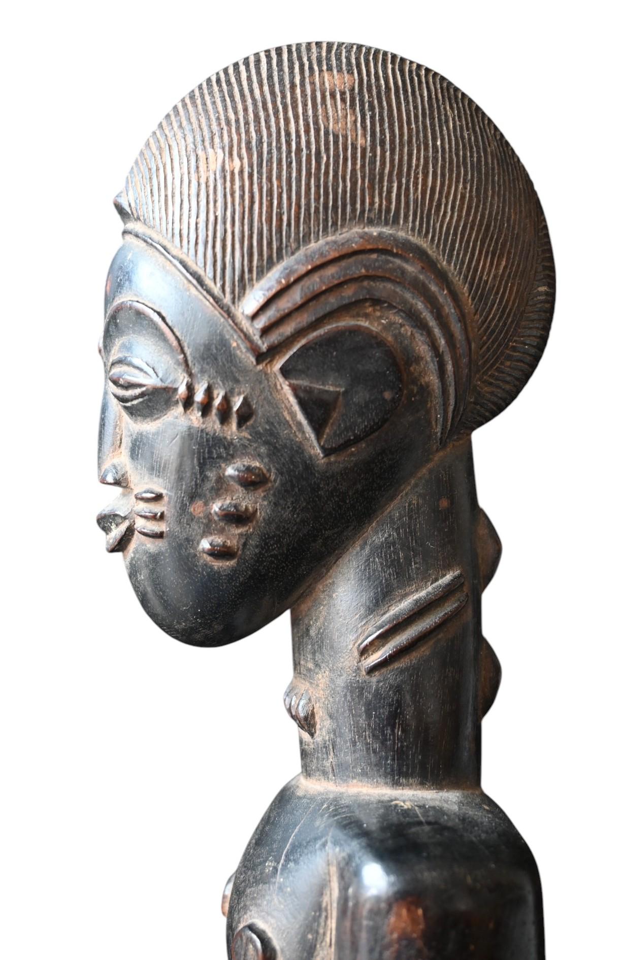 Baule “Blolo Bian” Statue – Côte d’Ivoire, Early 20th Century For Sale 2
