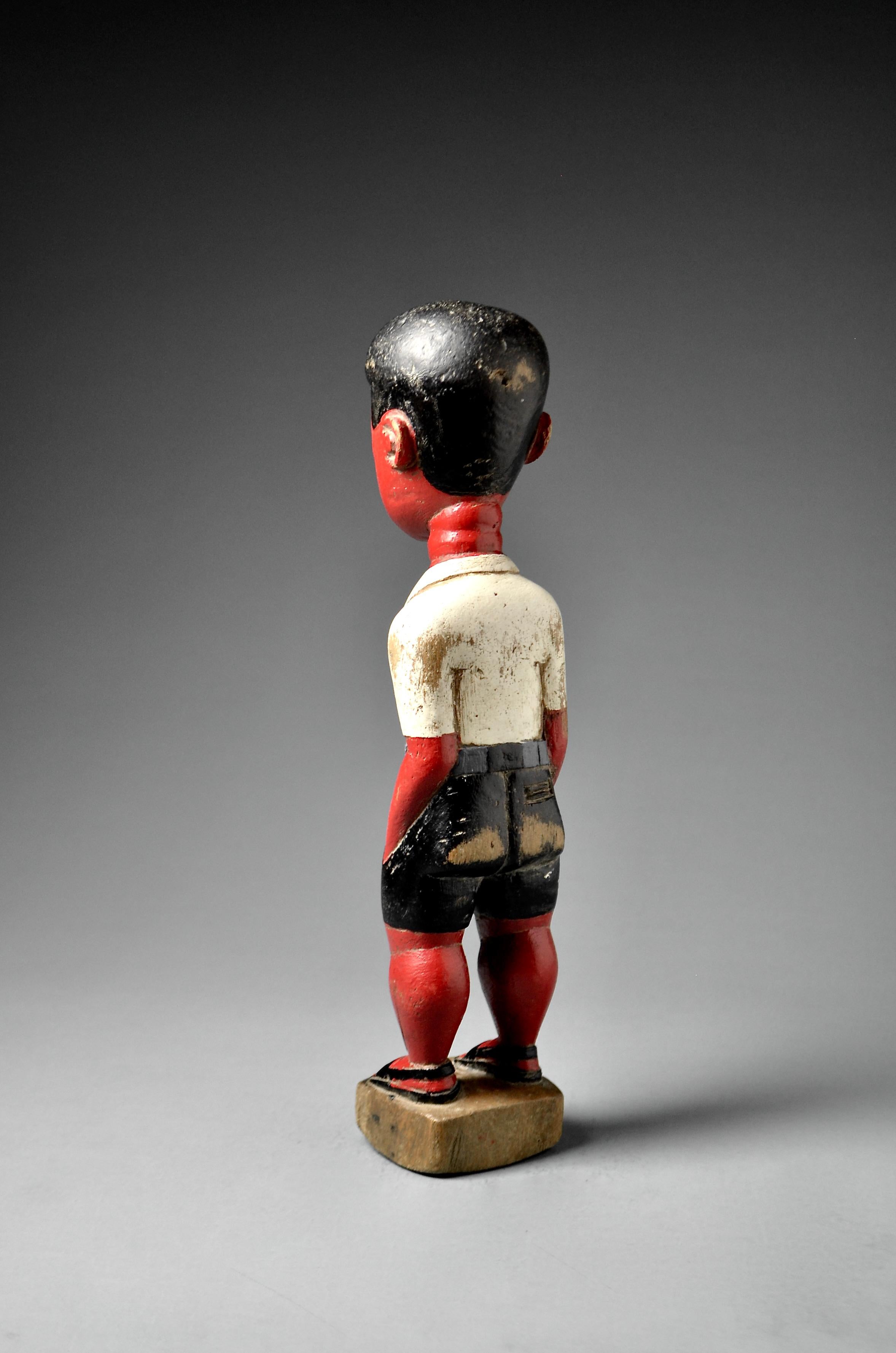 Wood Baule colonial figure For Sale