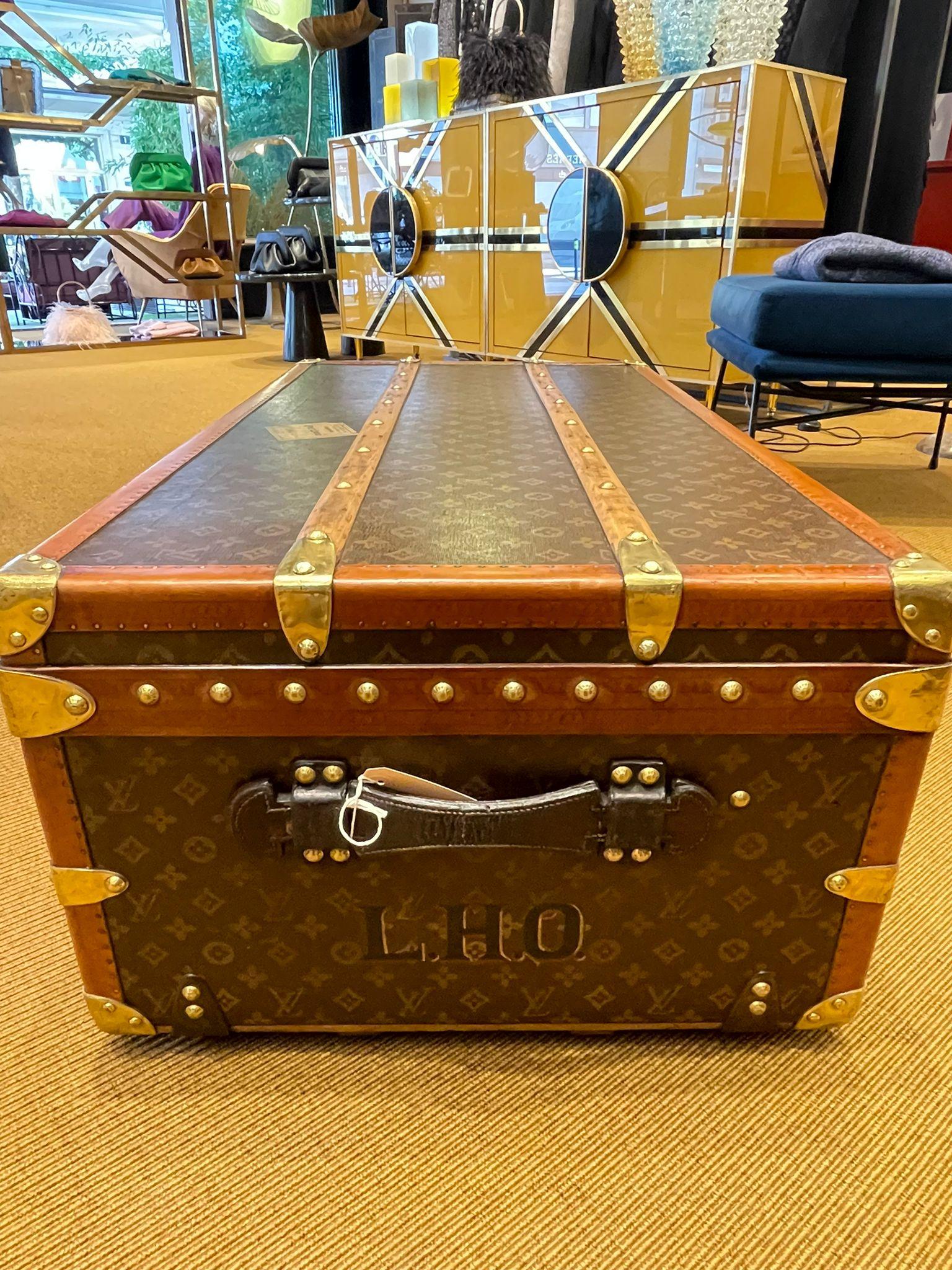 French Louis Vuitton Malle Cabine Monogram trunk France 20th century circa 1930 For Sale