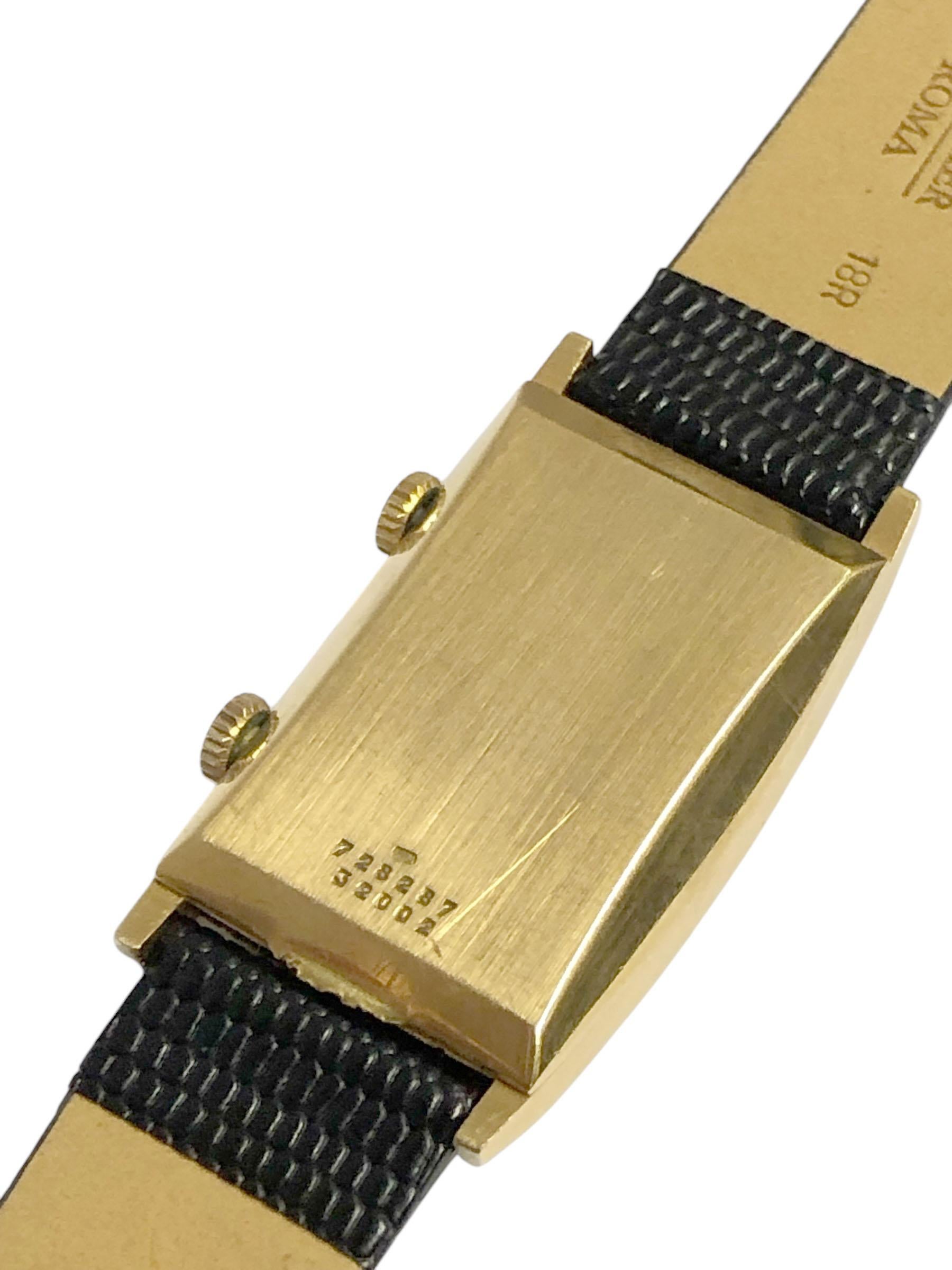 Women's or Men's Baum & Mercier Vintage Yellow Gold 2 Time Zone Wrist Watch For Sale