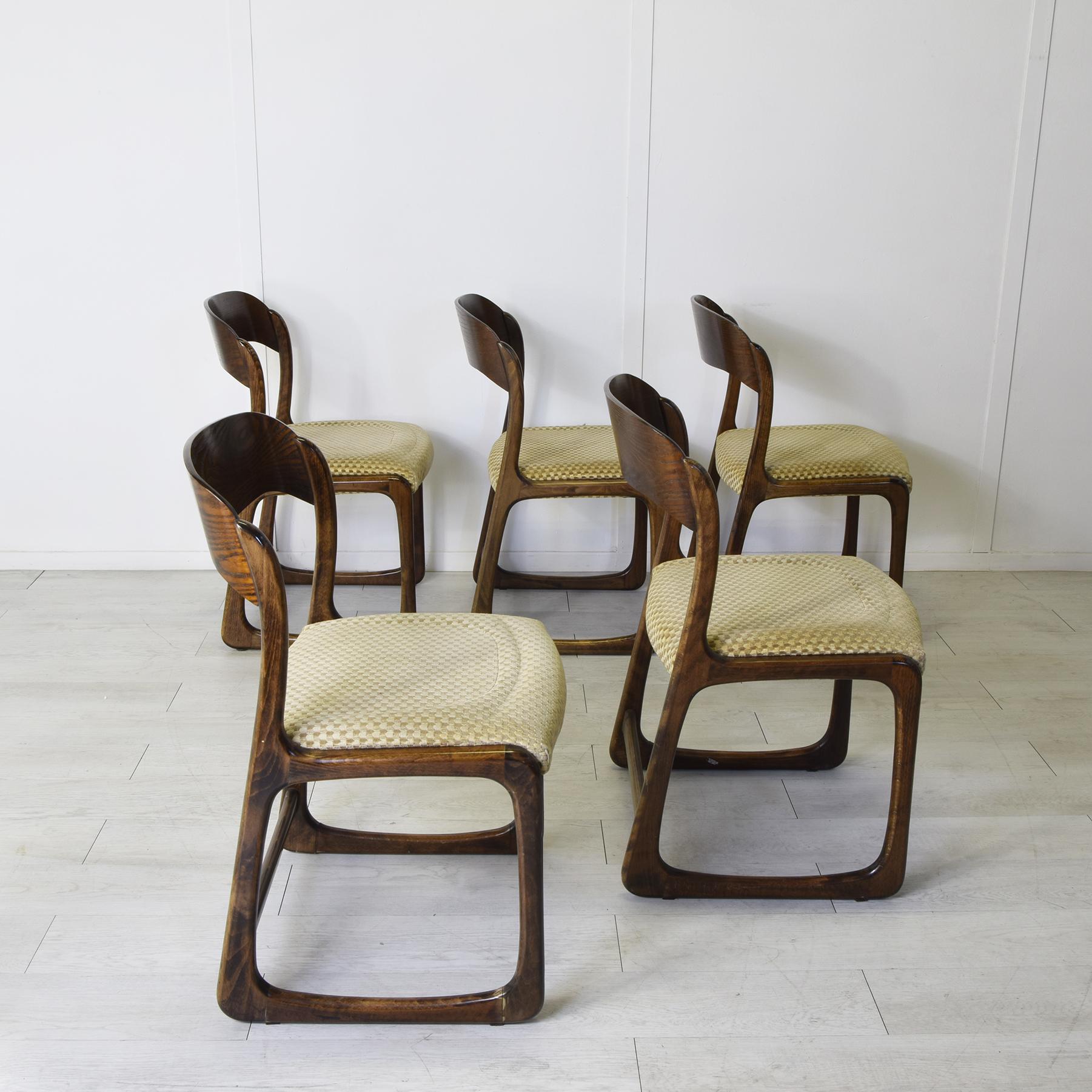 French Baumann France set de cinq chaises mod. Traineau 60s. en vente