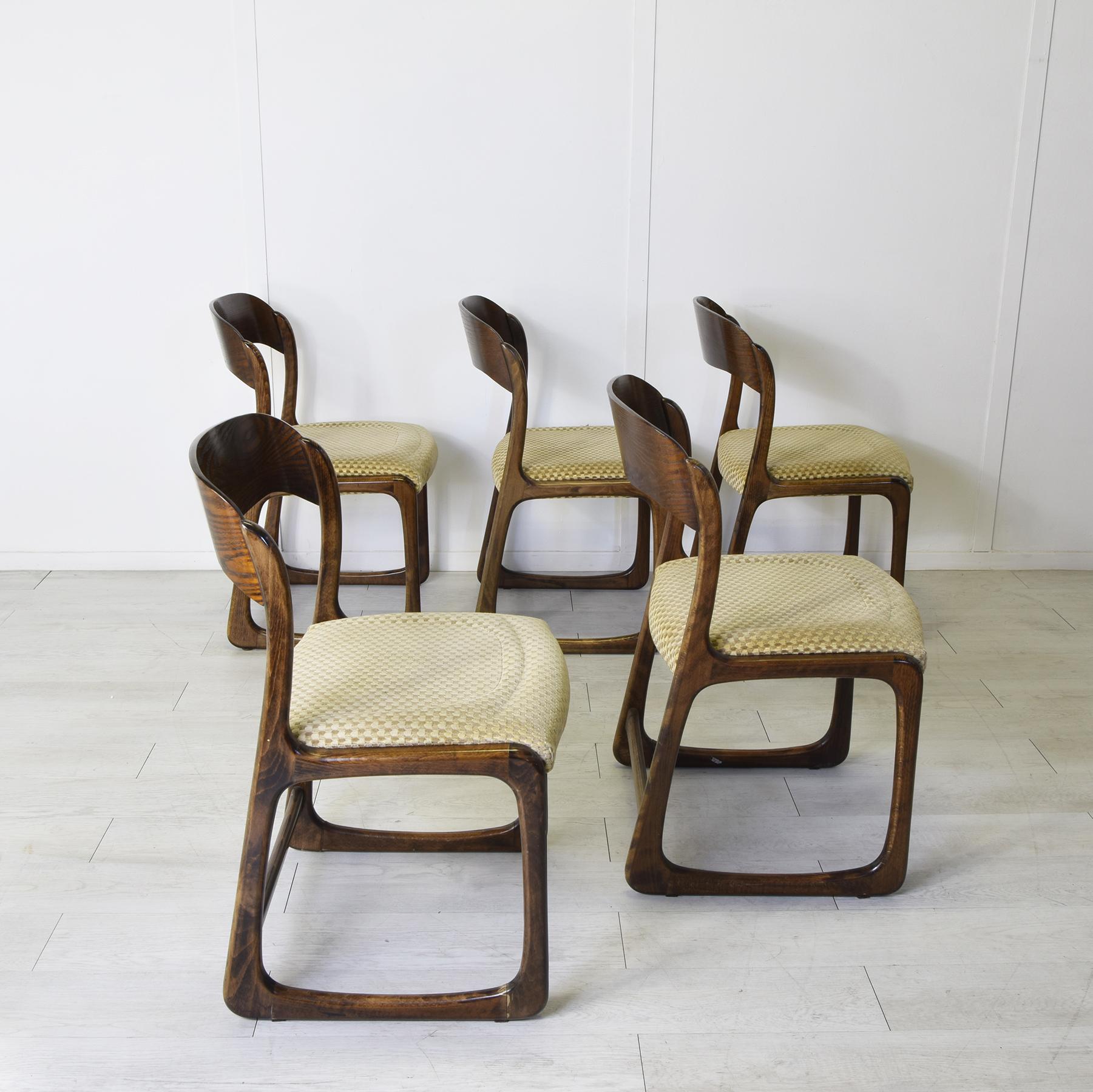 Baumann France set de cinq chaises mod. Traineau 60s. Bon état - En vente à bari, IT