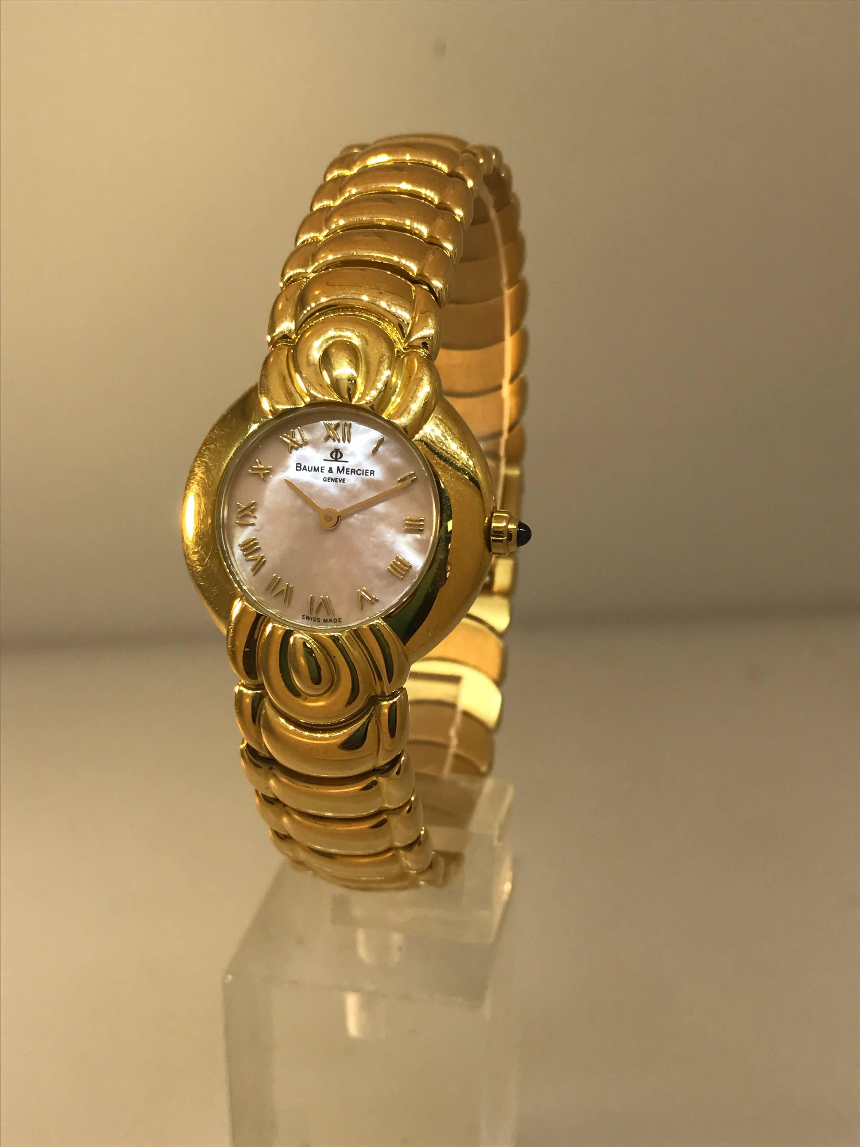 Baume & Mercier 18 Karat Gold Pink Mother-of-Pearl Dial Bracelet Women's Watch For Sale 5