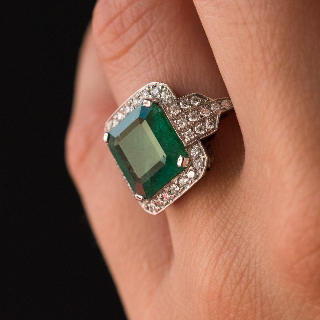 Baume 4.65 Carat Emerald Diamond Gold Ring 1