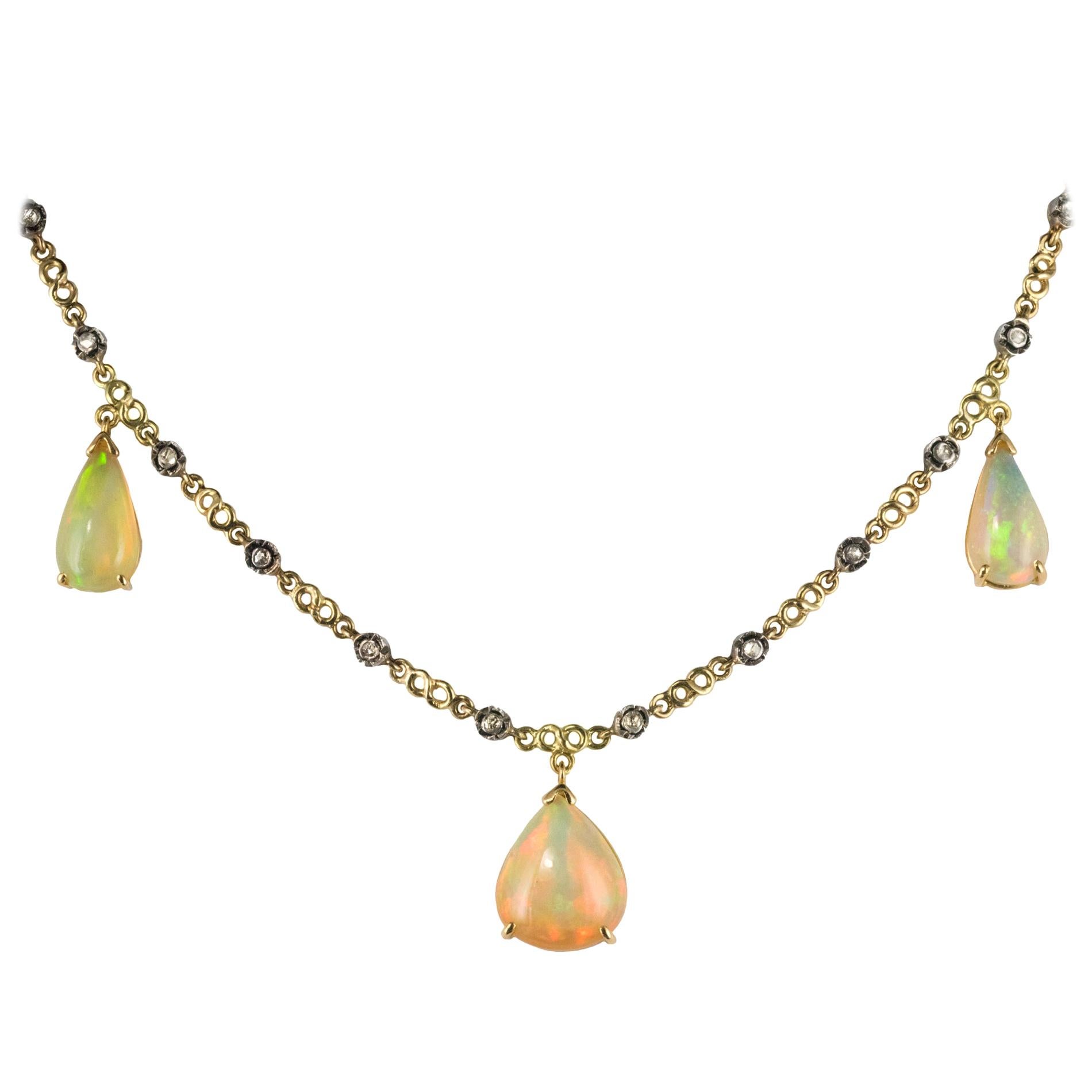 Baume 5.87 Carat Opal Diamond Gold Necklace
