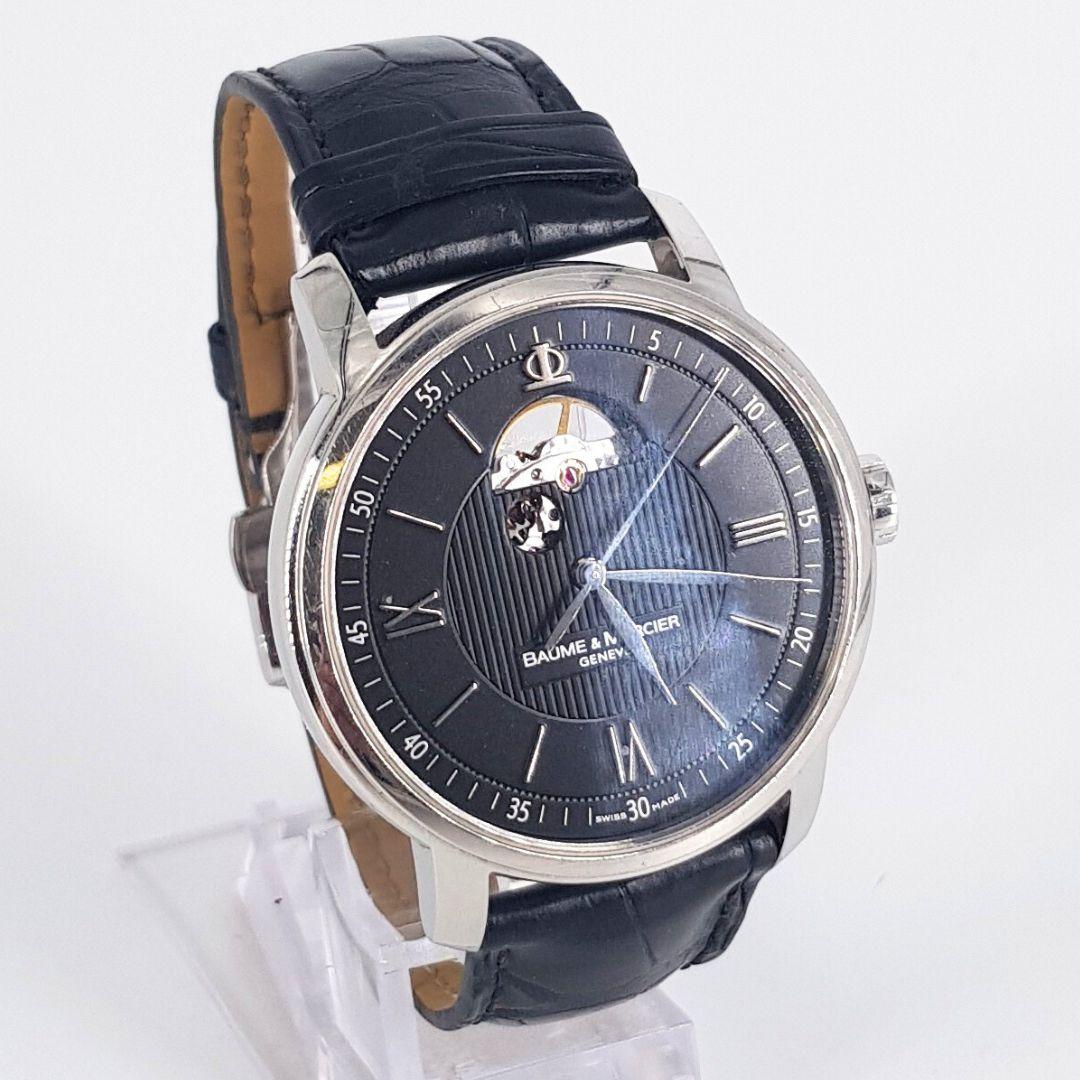 Exquisite
GENDER:  Unisex
MOVEMENT: Automatic
CASE MATERIAL: Steel 
DIAL: 42mm
DIAL COLOUR: Black
STRAP:  50mm
BRACELET MATERIAL: Leather
CONDITION: 8/10 
MODEL NUMBER: 65558
SERIAL NUMBER: 5671283
YEAR: Unknown
BOX – No
PAPERS – No
