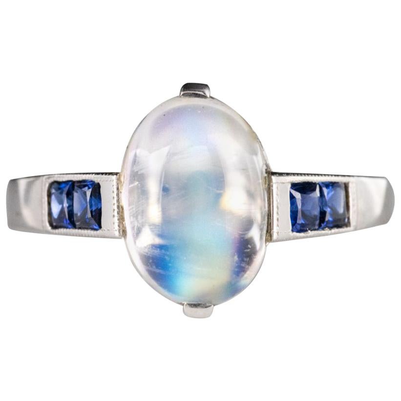 Baume Art Deco Style 2.30 Carat Moonstone Calibrated Sapphire White Gold Ring For Sale