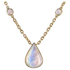 Collier en or jaune 18 carats avec labradorite Baume Creation