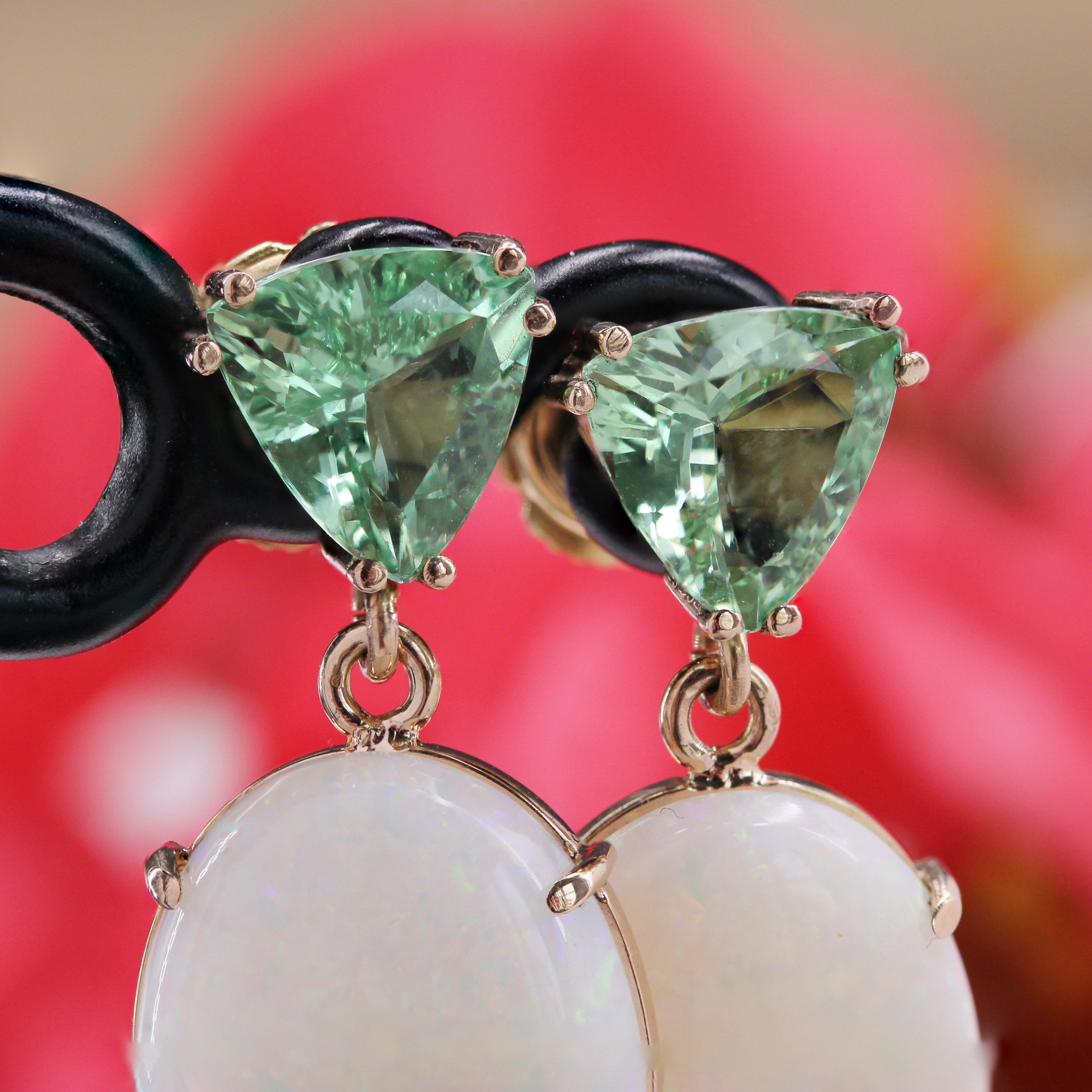 Baume Creation Opal Mint Garnet 18 Karat Yellow Gold Dangle Earrings For Sale 4