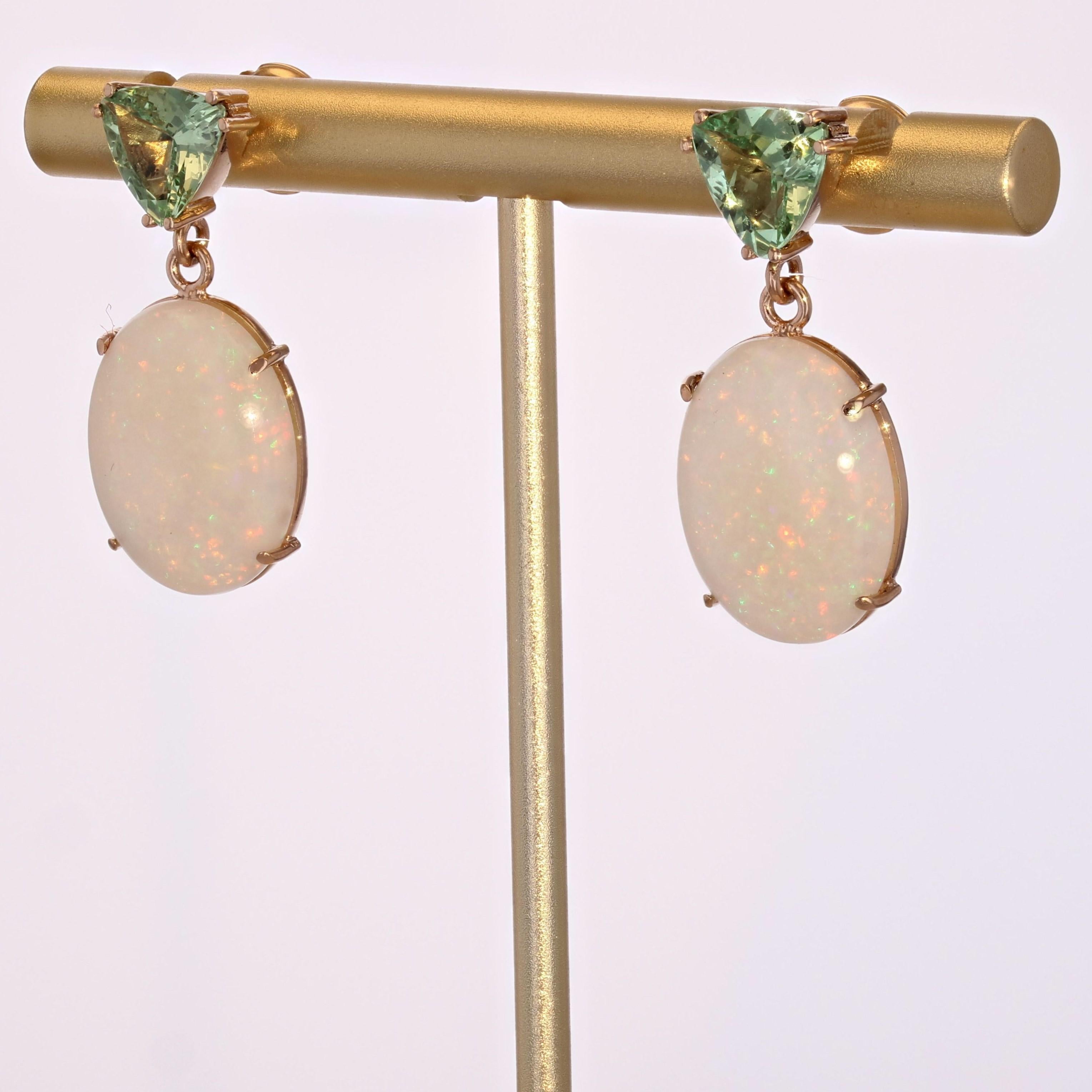 Baume Creation Opal Mint Garnet 18 Karat Yellow Gold Dangle Earrings In New Condition For Sale In Poitiers, FR