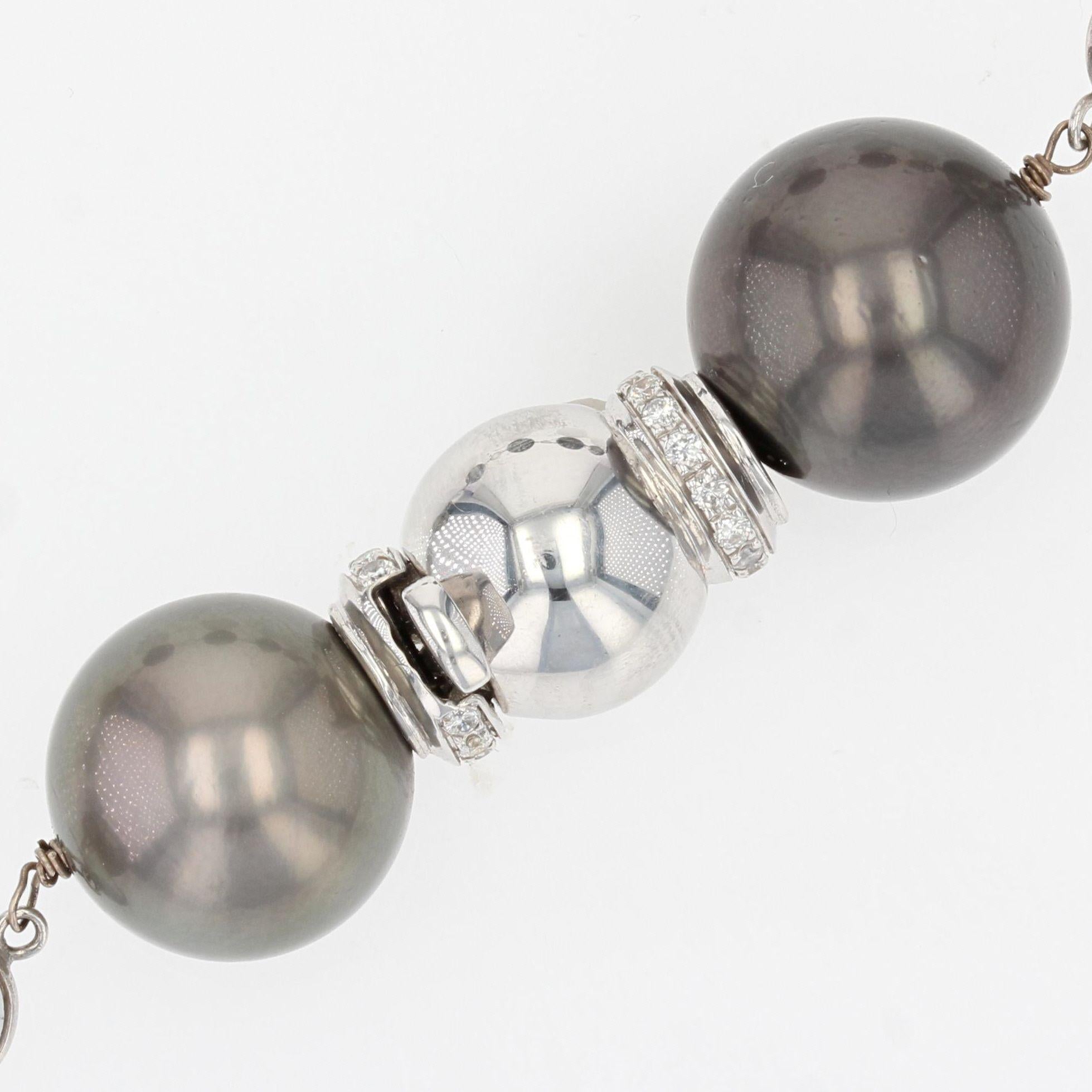 Baume Creation Collier en or blanc 18 carats avec perles de Tahiti et pierre de lune en vente 4