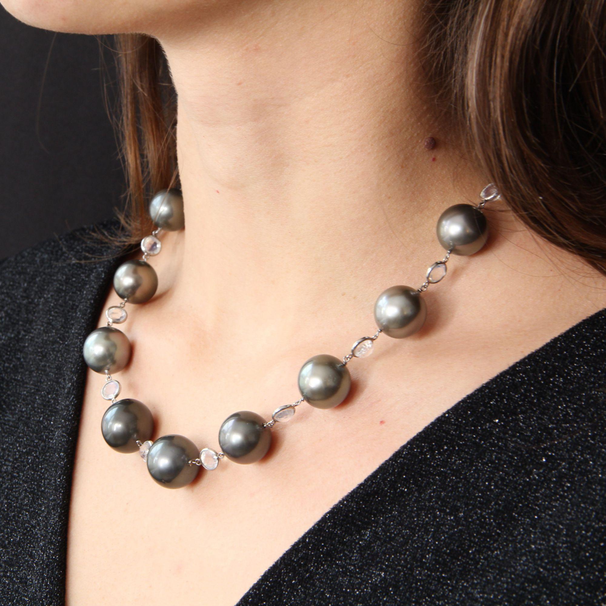Baume Creation Tahitian Pearl Moonstone 18 Karat White Gold Necklace For Sale 5