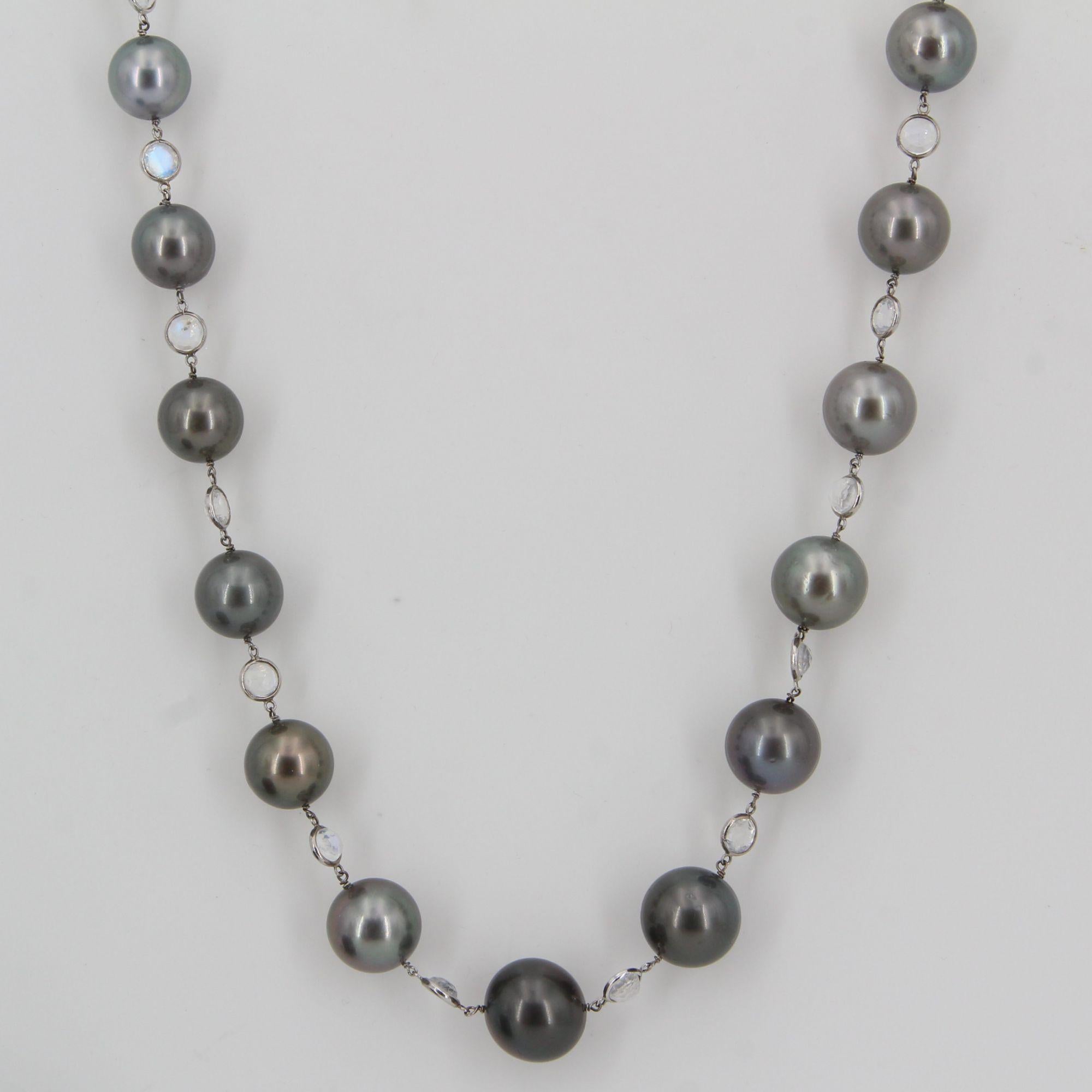 Baume Creation Tahitian Pearl Moonstone 18 Karat White Gold Necklace For Sale 10