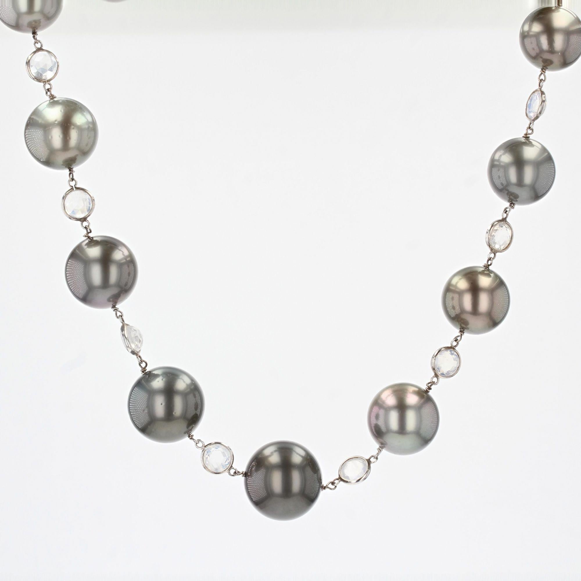 Baume Creation Tahitian Pearl Moonstone 18 Karat White Gold Necklace In New Condition For Sale In Poitiers, FR