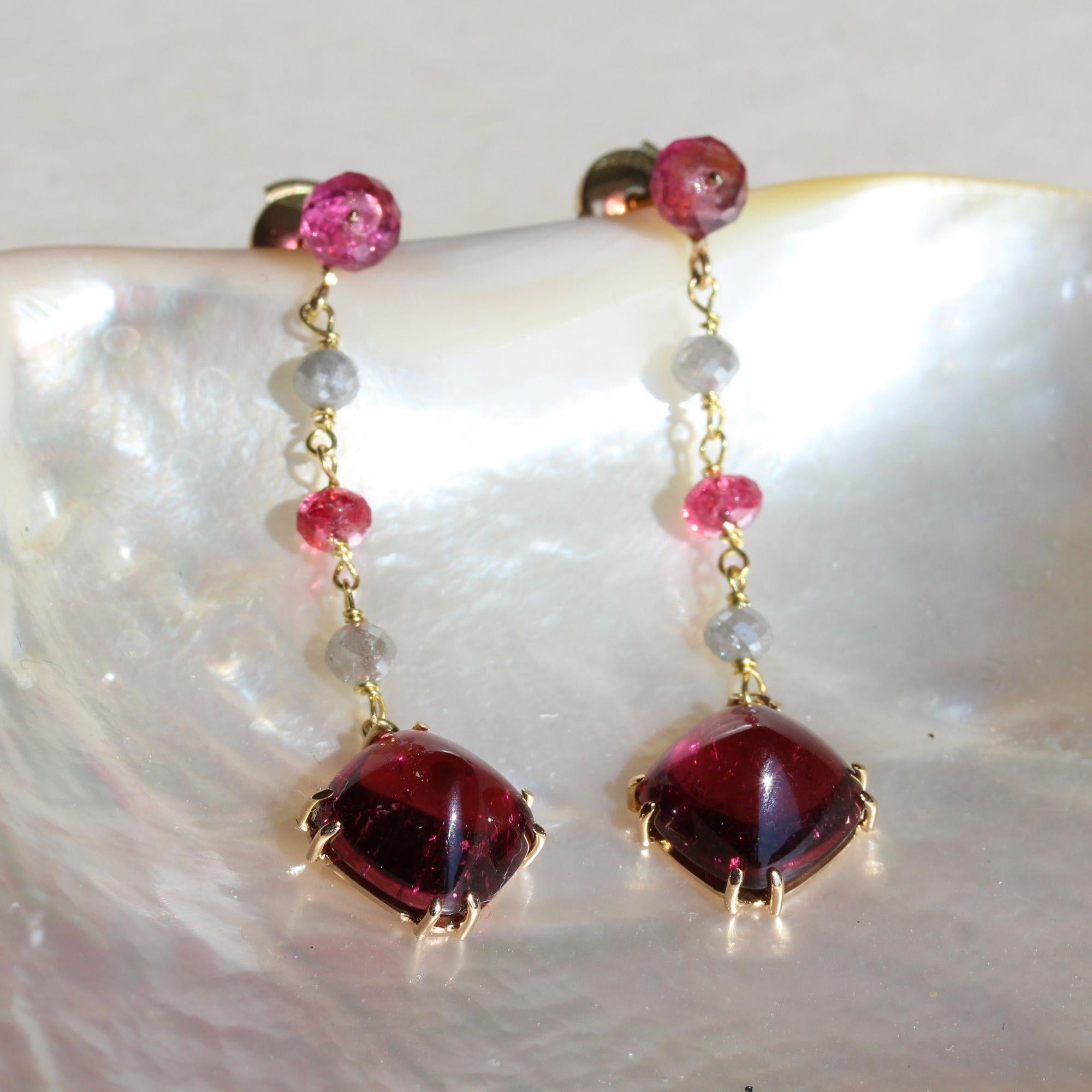Baume Creation Tourmaline Spinel Diamonds 18 Karat Yellow Gold Dangle Earrings In New Condition For Sale In Poitiers, FR