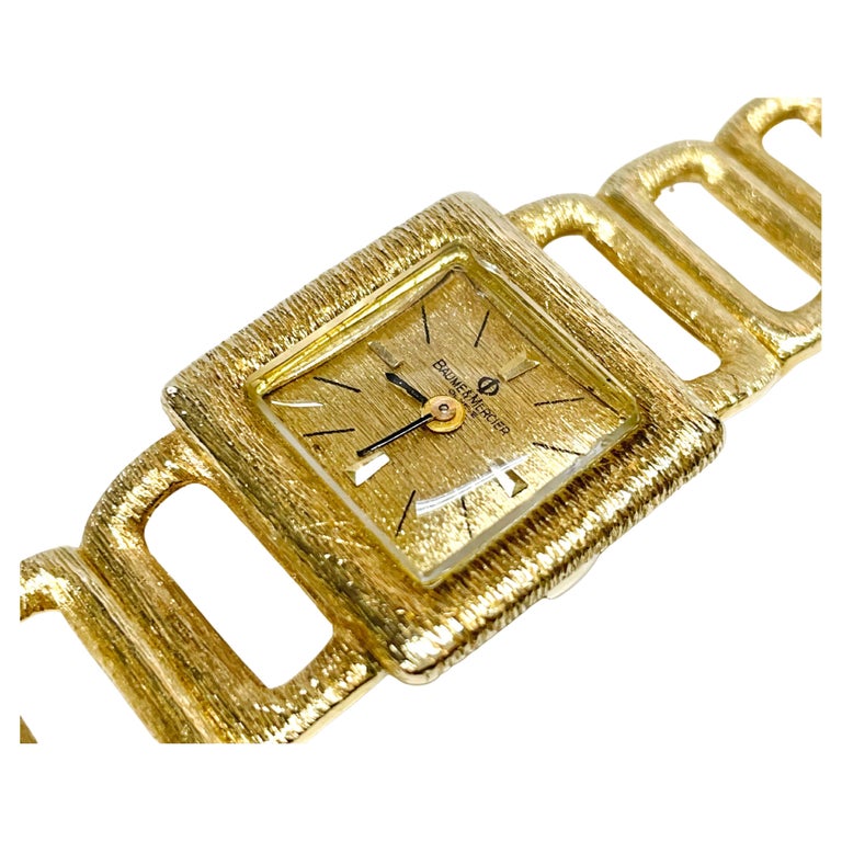Retro Baume et Mercier Yellow Gold Wristwatch For Sale